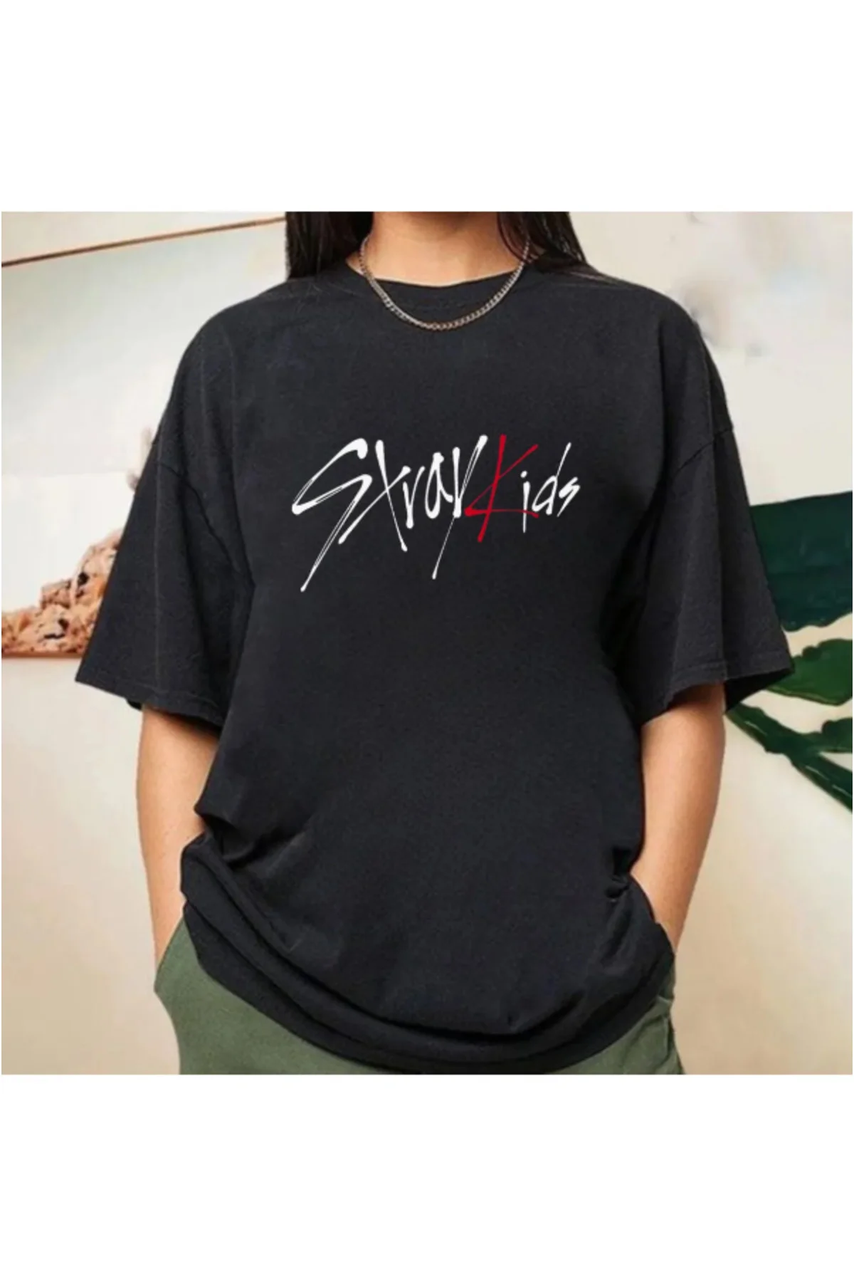 StrayKids Detail Baskılı Siyah T-shirt  HOAN