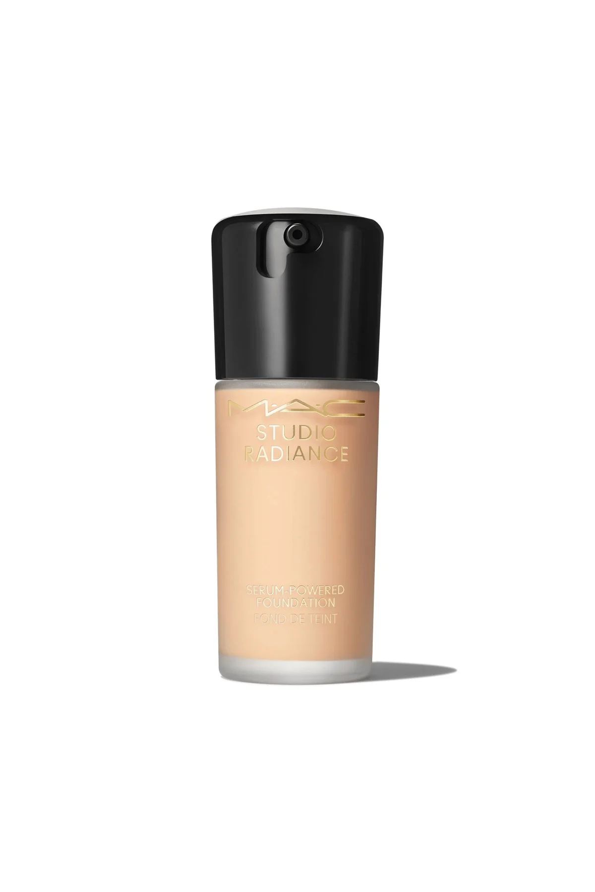 Studio Radiance Serum-powered™ Işıltılı Bitişli Cilt Bakımı Etkil