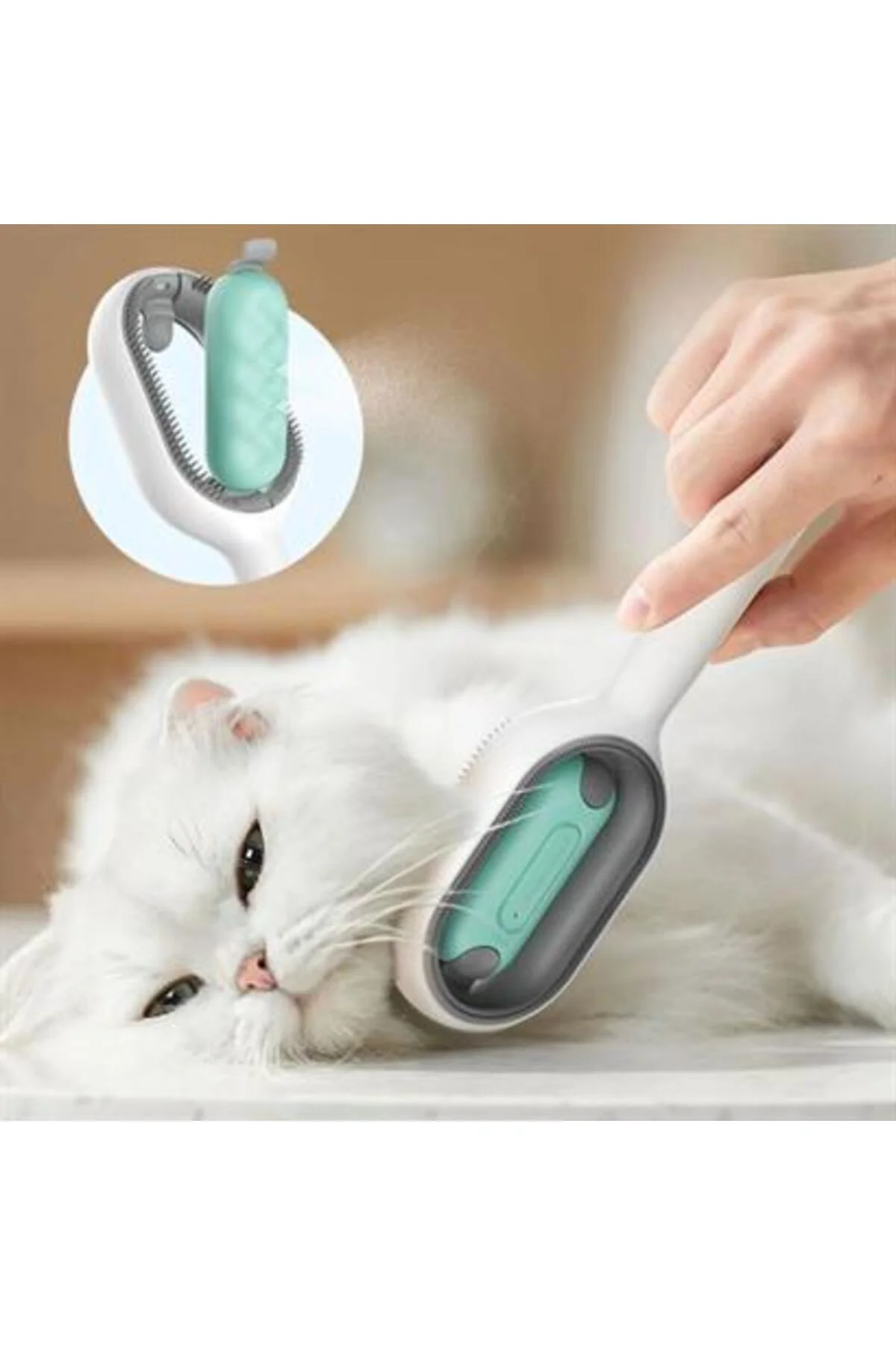 Su Hazneli Kedi ve Köpek Tüyü Toplamama Fırçası Su Hazneli Pet Ta