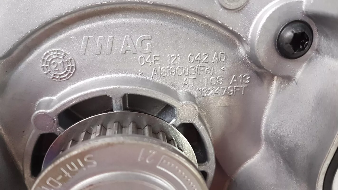 Su Pompası (VW)(04E121600AD)