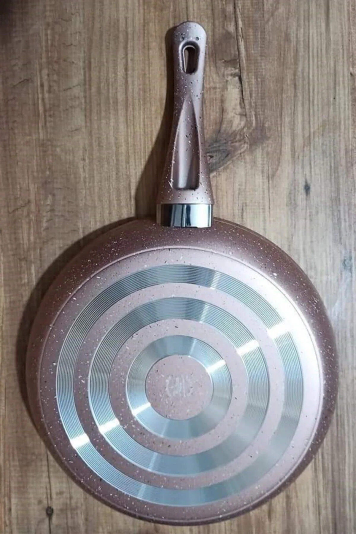 Sultan Tek Saplı Ezme Granit Tava 30 Cm - Gülkurusu