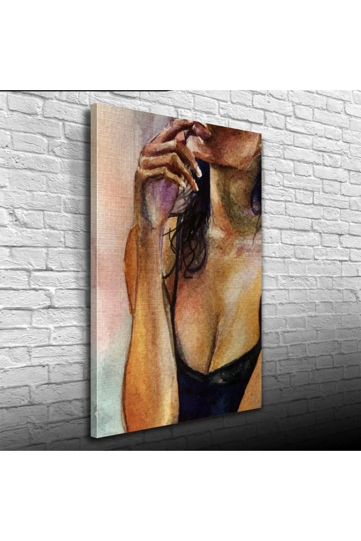 Suluboya Tekniğinde Kadın Figürü Kanvas Tablo 50 x 70