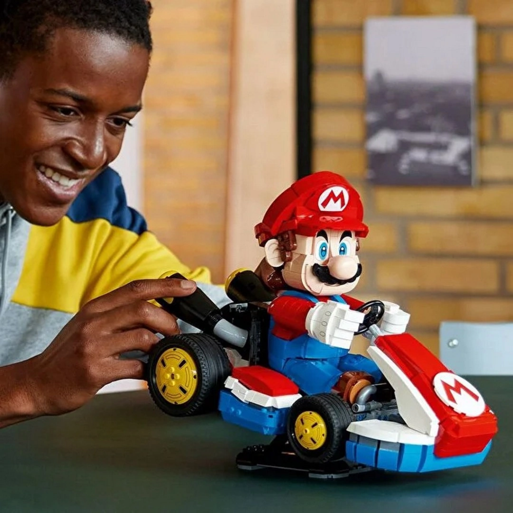 Super Mario: Mario Kart 72037