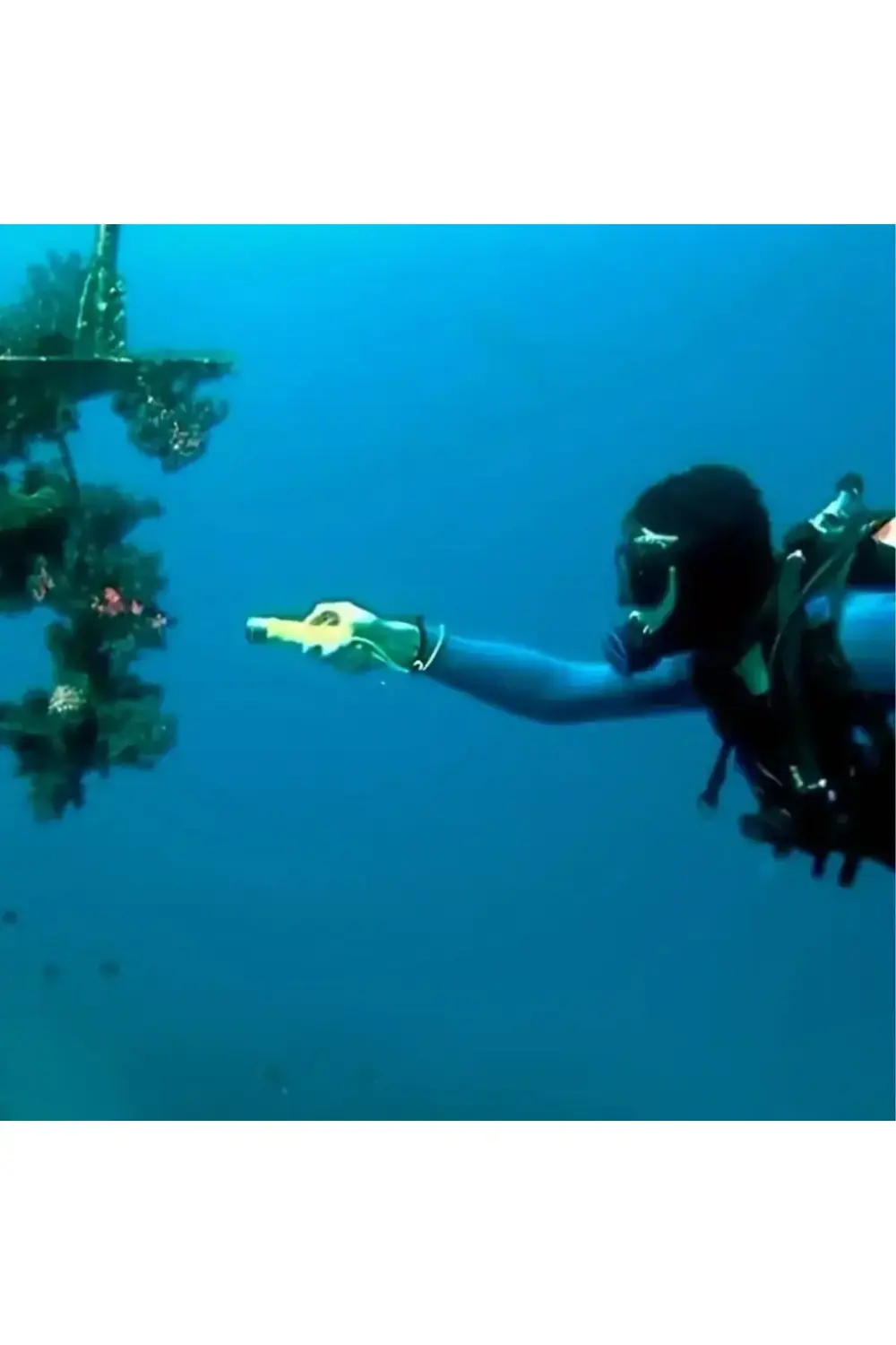 ® Süper Parlak LED Su Altı Dalış Feneri - Taşınabilir, Su Geçirme