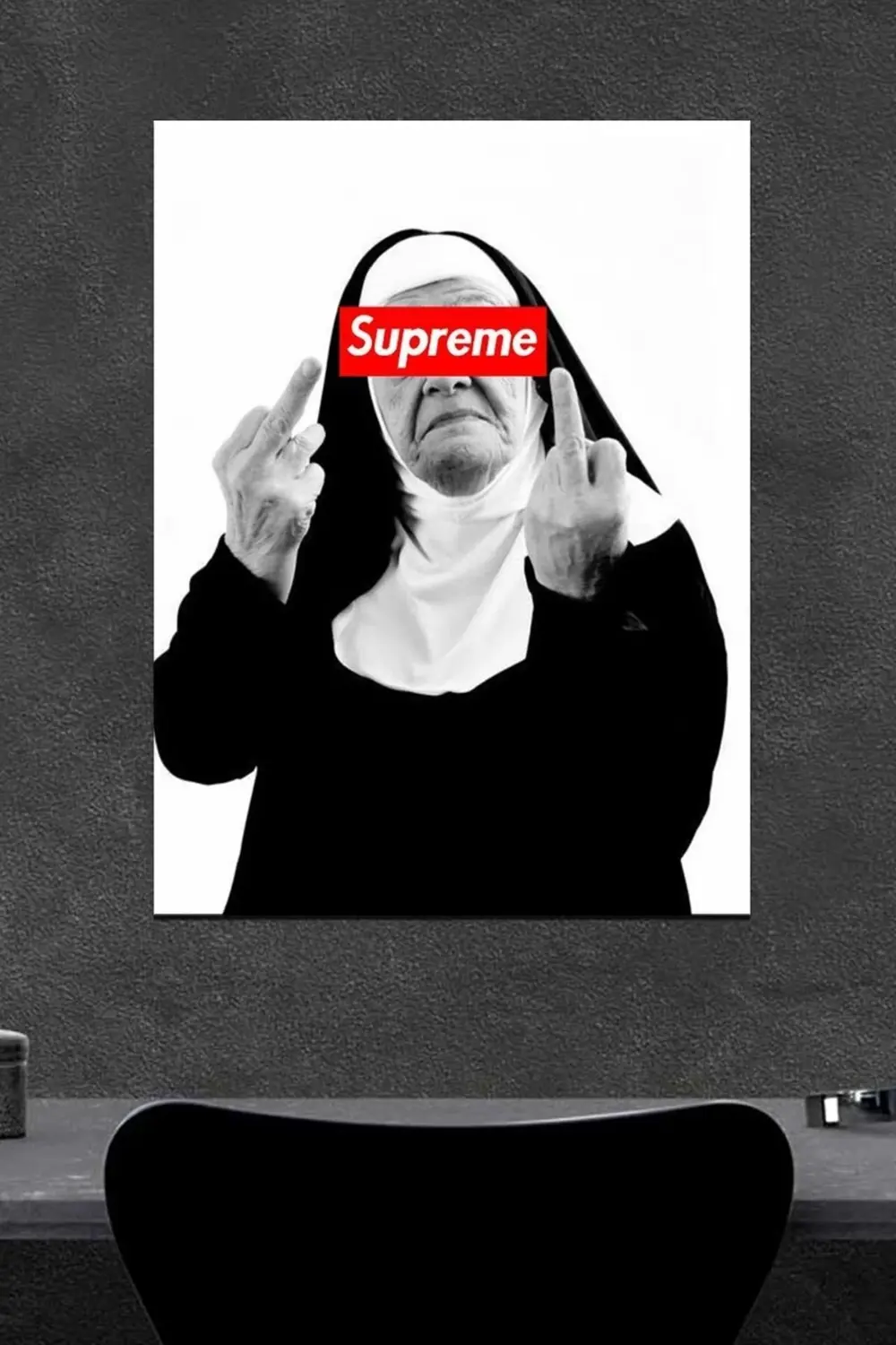 Supreme Ahşap Poster (27x18)