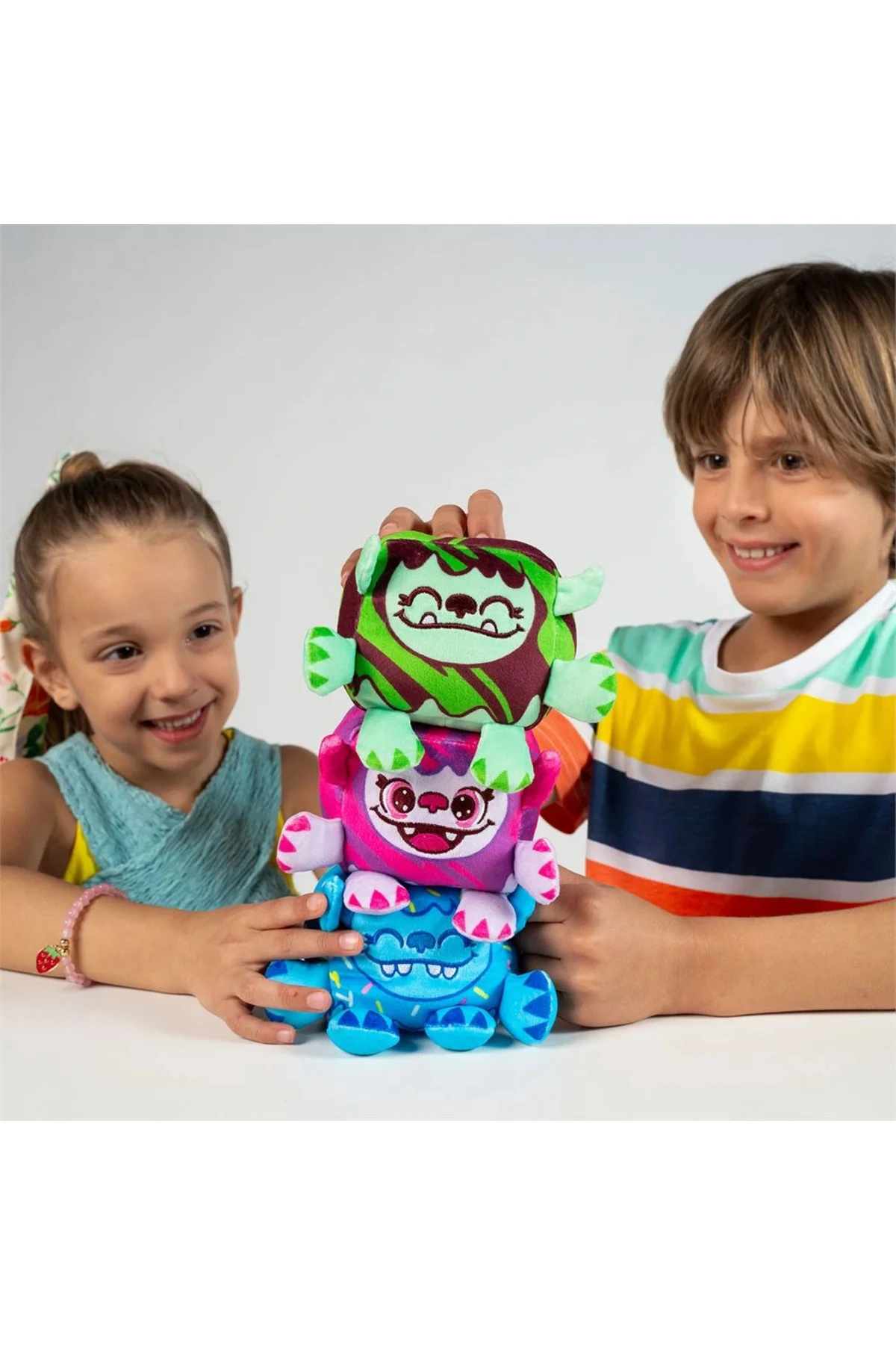 Sürpriz Mini Peluş Canavar