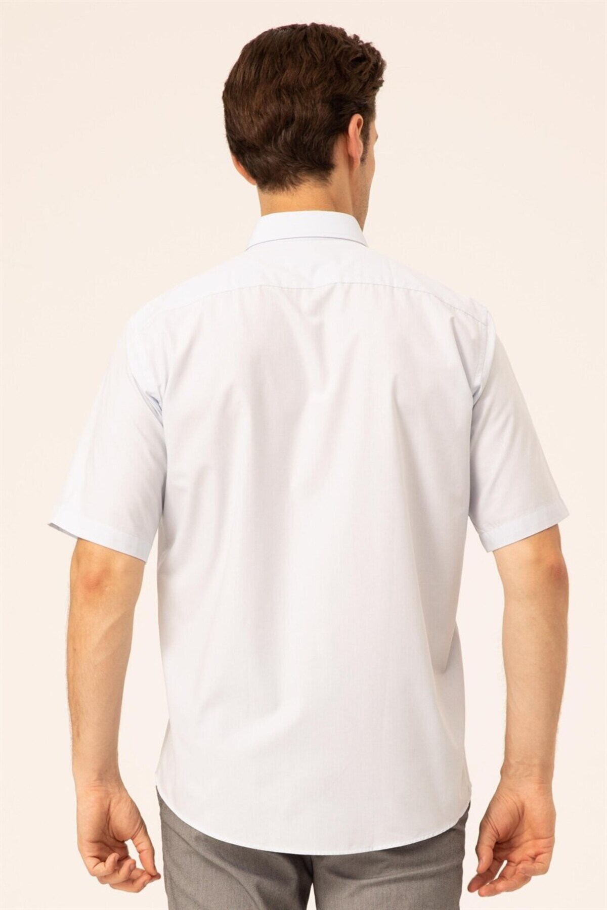 Süvari Süvari Bol Kesim Düz Mavi Cepli Kısa Kollu Gömlek