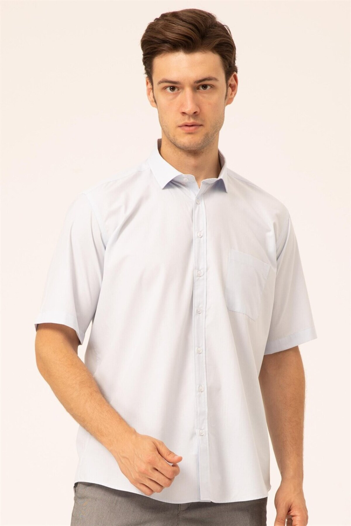 Süvari Süvari Bol Kesim Düz Mavi Cepli Kısa Kollu Gömlek