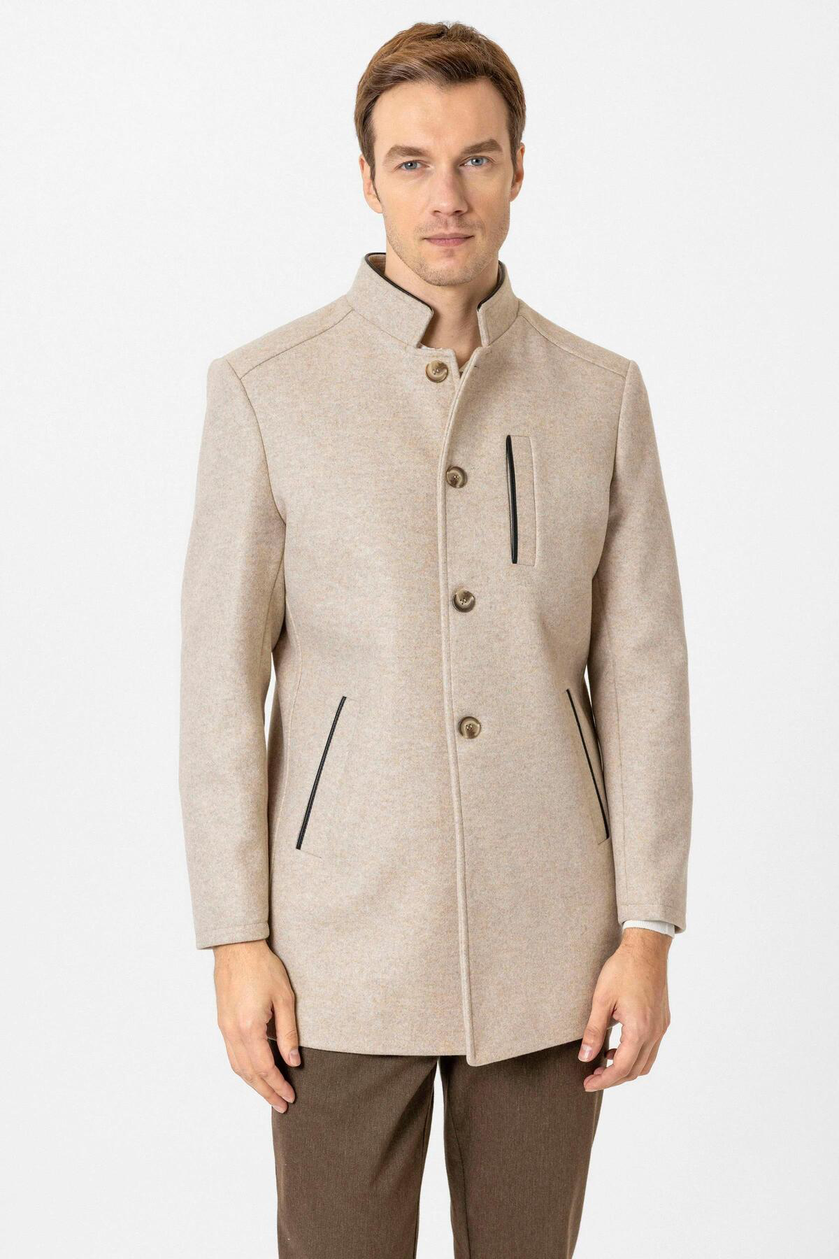 Süvari Süvari Bol Kesim Hakim Yaka Dokulu Bej Erkek Kaban