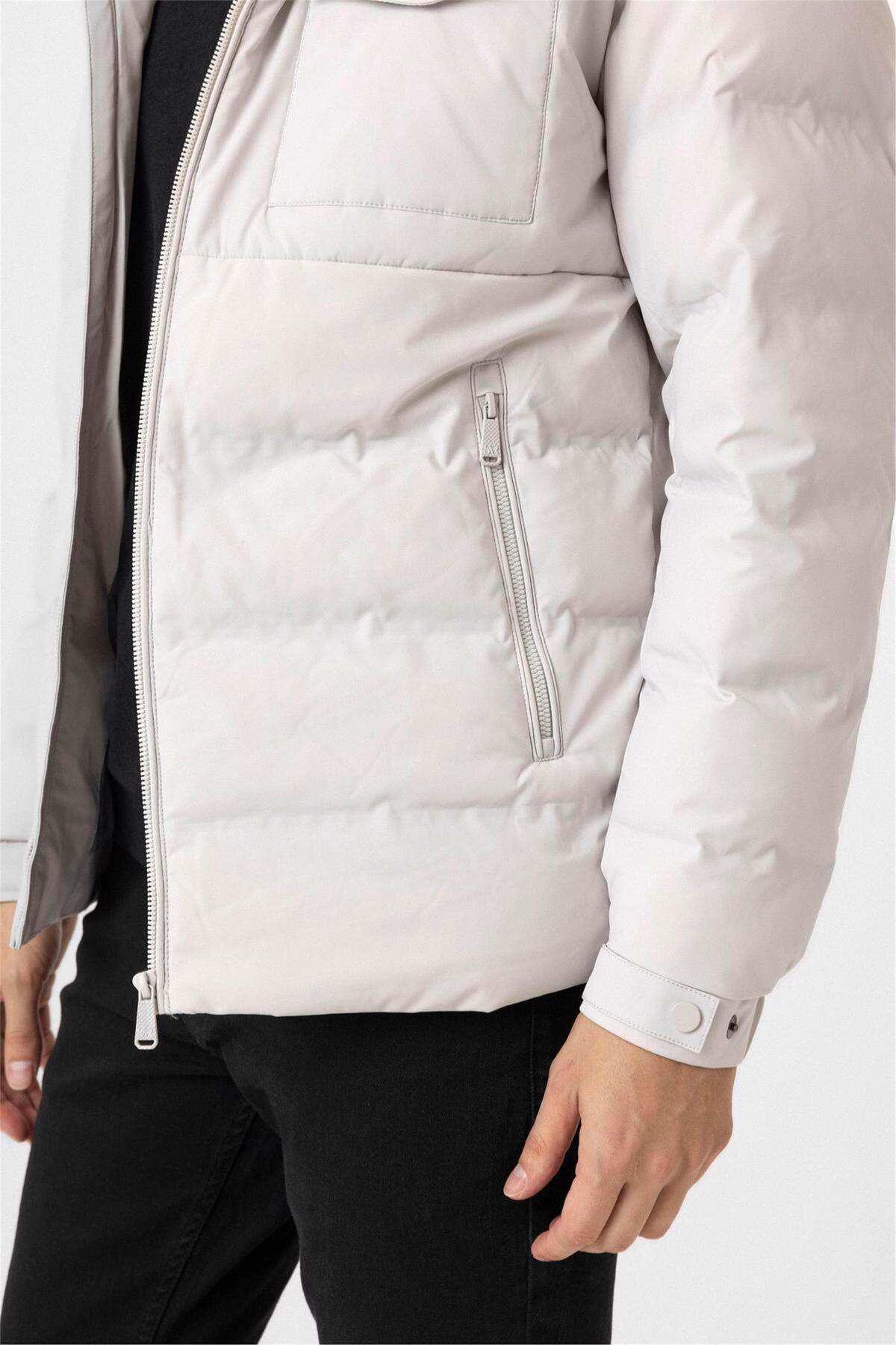 Süvari Süvari Dar Kalıp Beyaz Kapşonlu Erkek Mont