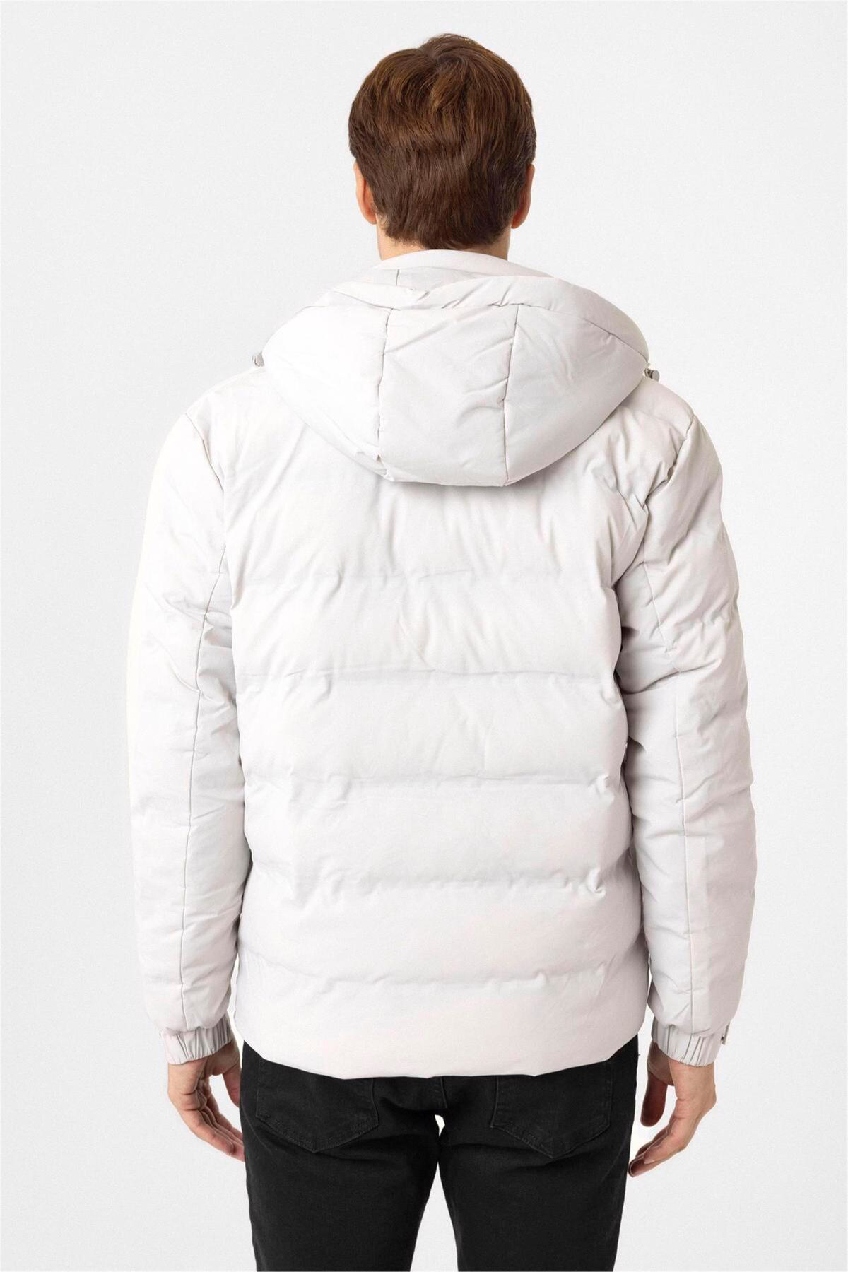 Süvari Süvari Dar Kalıp Beyaz Kapşonlu Erkek Mont