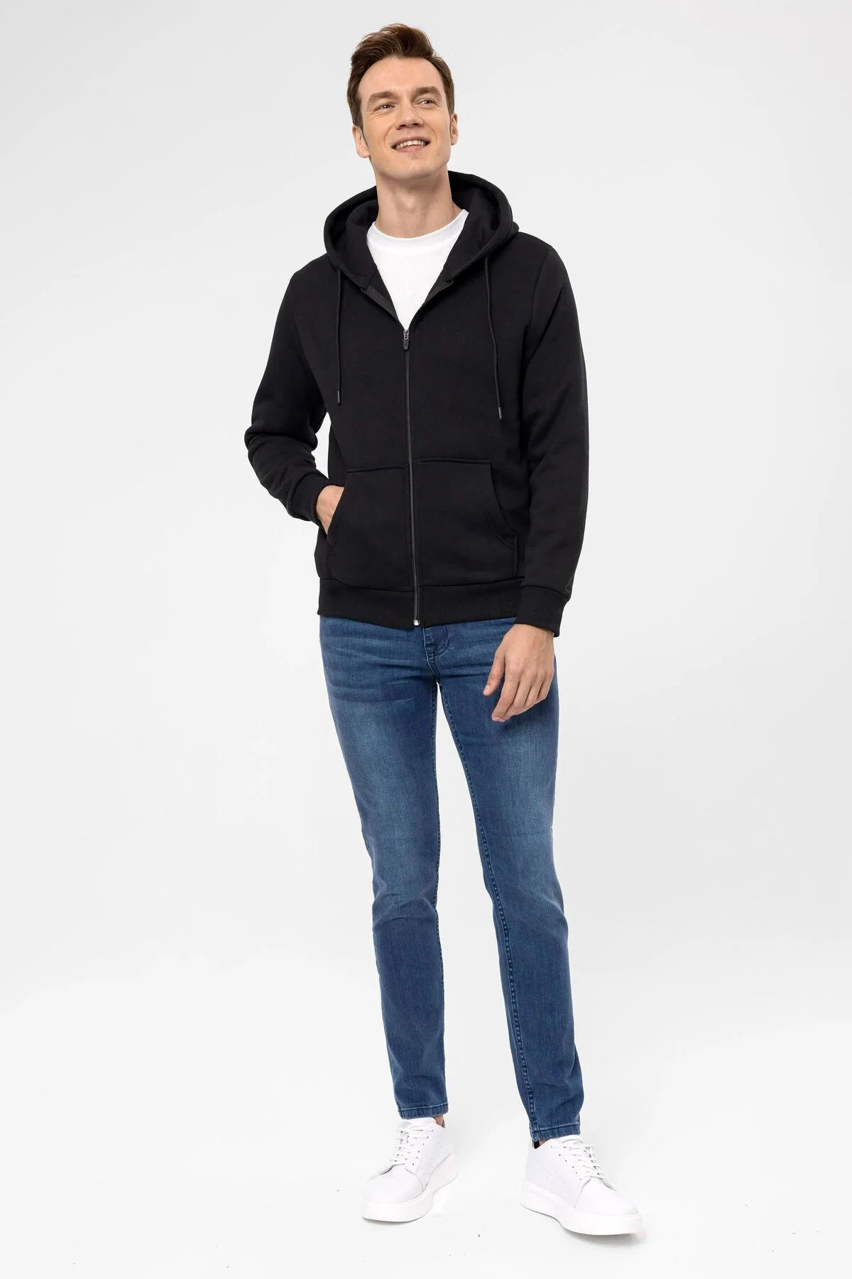 Süvari Kapüşonlu Fermuarlı Yaka Regular Kalıp Düz Siyah Sweatshirt