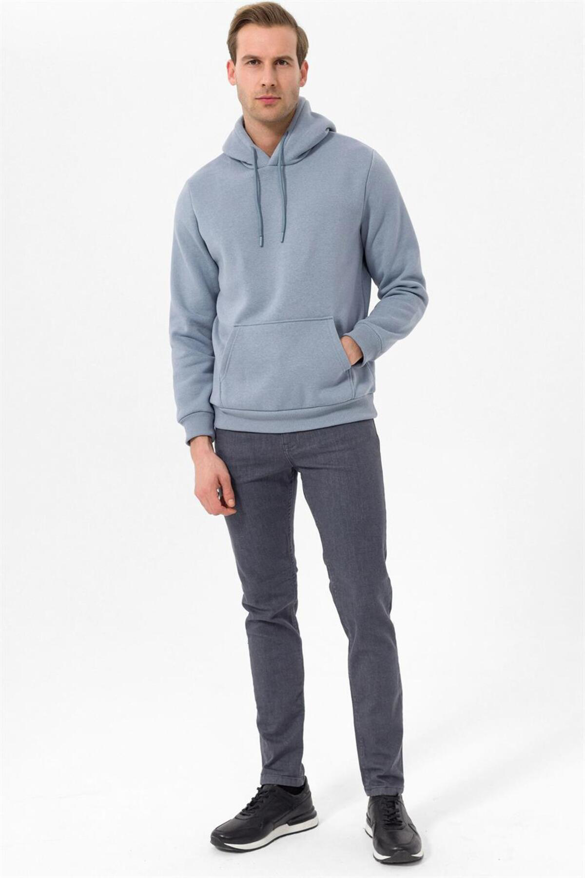 Rahat Kalıp Düz Açık Mavi 3 İplik Yumuşak Dokulu Sweatshirt