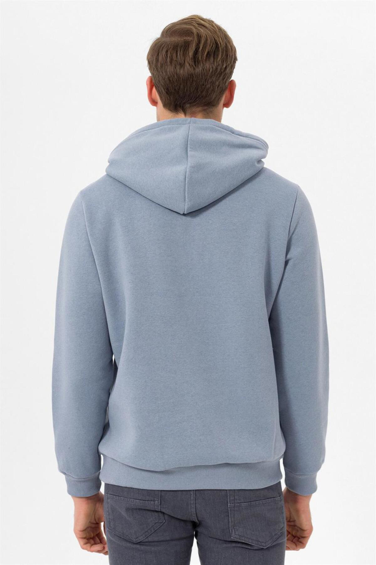 Rahat Kalıp Düz Açık Mavi 3 İplik Yumuşak Dokulu Sweatshirt
