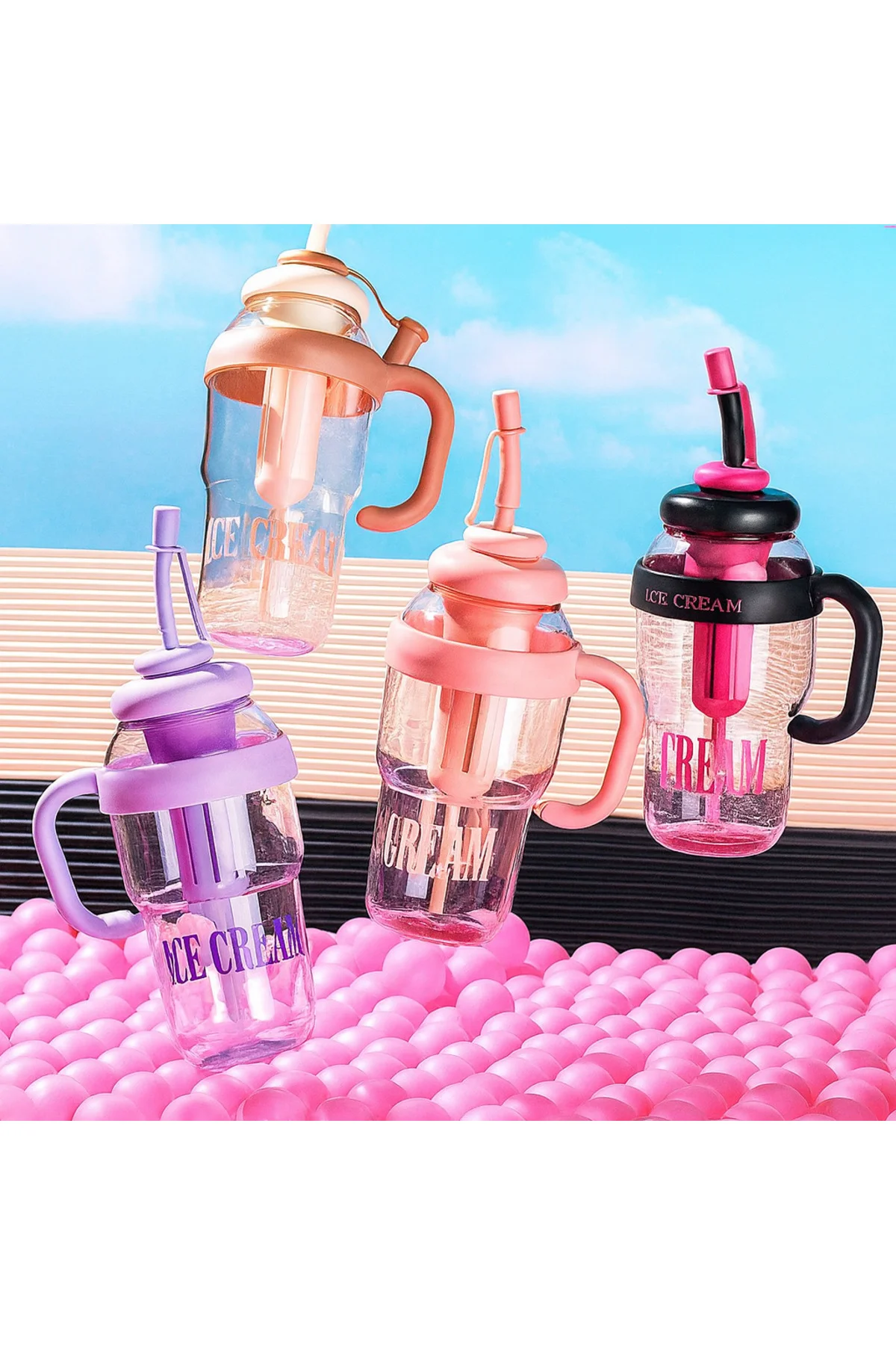 Süzgeç Hazneli Pipetli Suluk 1300 ml – Meyve Aromalı Su Şişesi