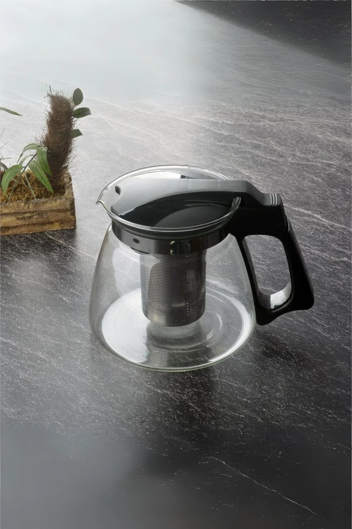 Süzgeçli Cam Demlik 1100 ml Süzgeçli Cam Demlik 1100 ml