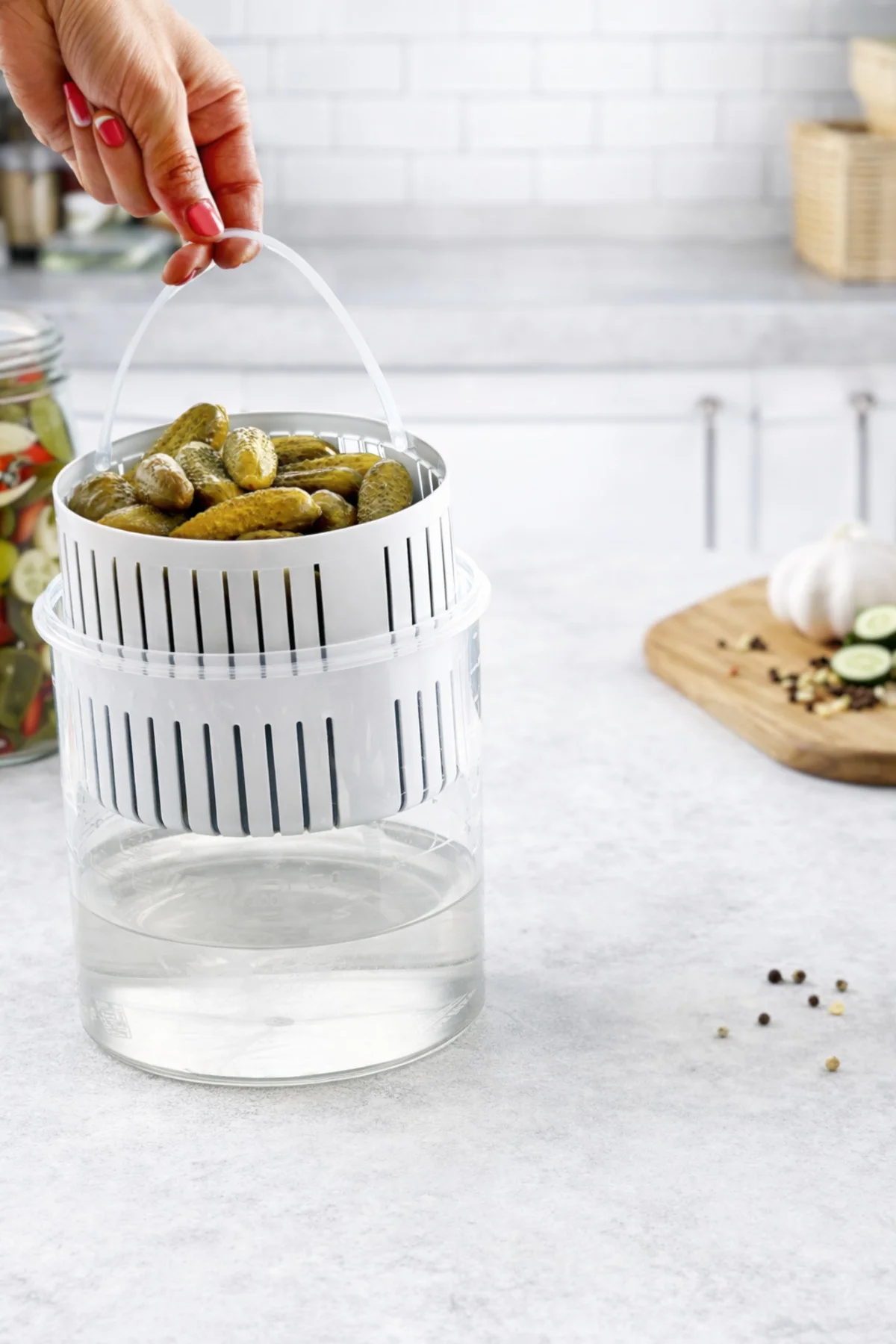 Süzgeçli Turşuluk Saklama Kabı 1,5 Litre – Süzmeli Turşu Kabı, Salamura & Zeytin Saklama Kutusu,