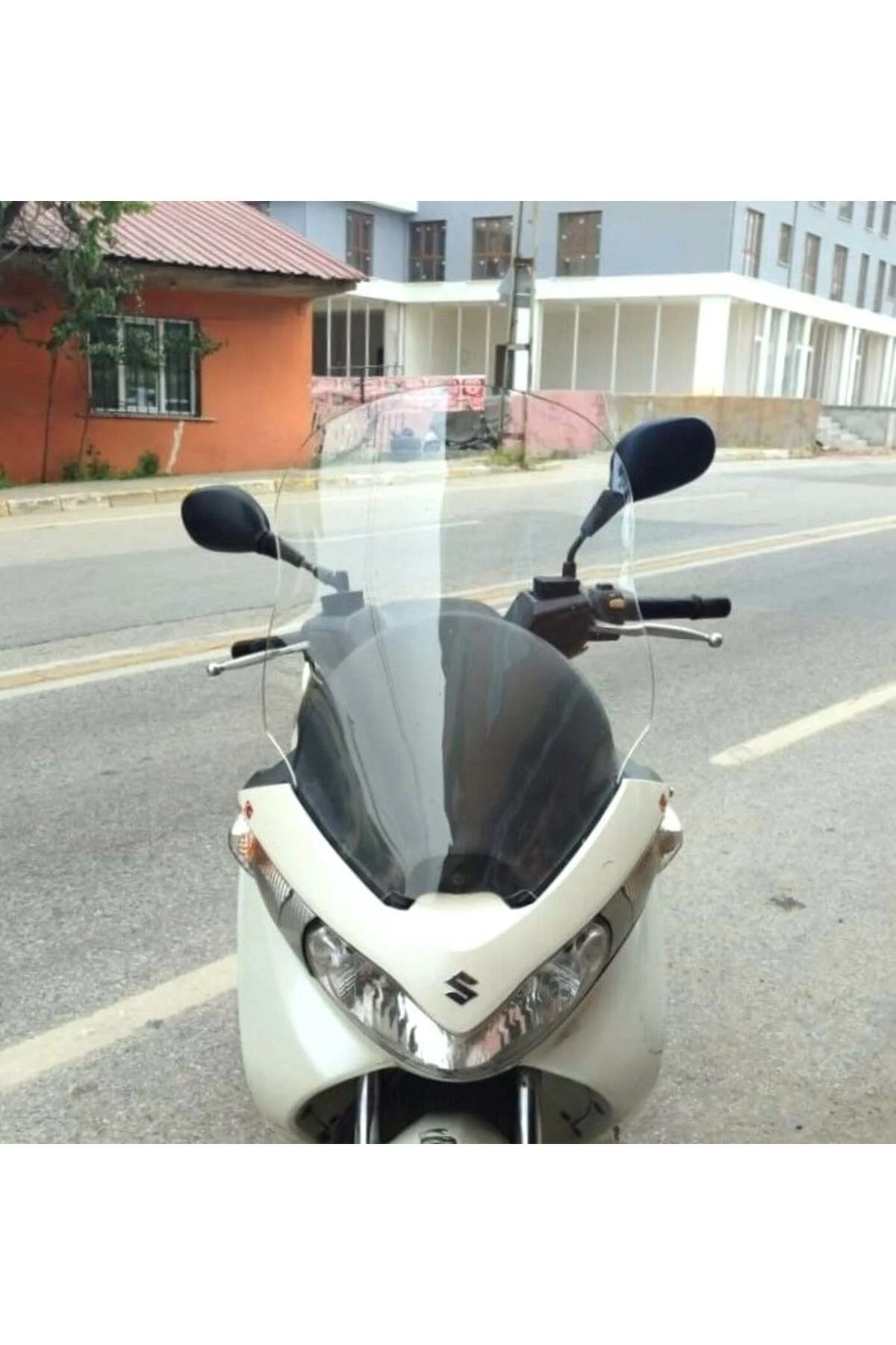 Suzuki Burgman 200 Ön Cam 2006-2013 Model 61cm Şeffaf Renkli 4mm