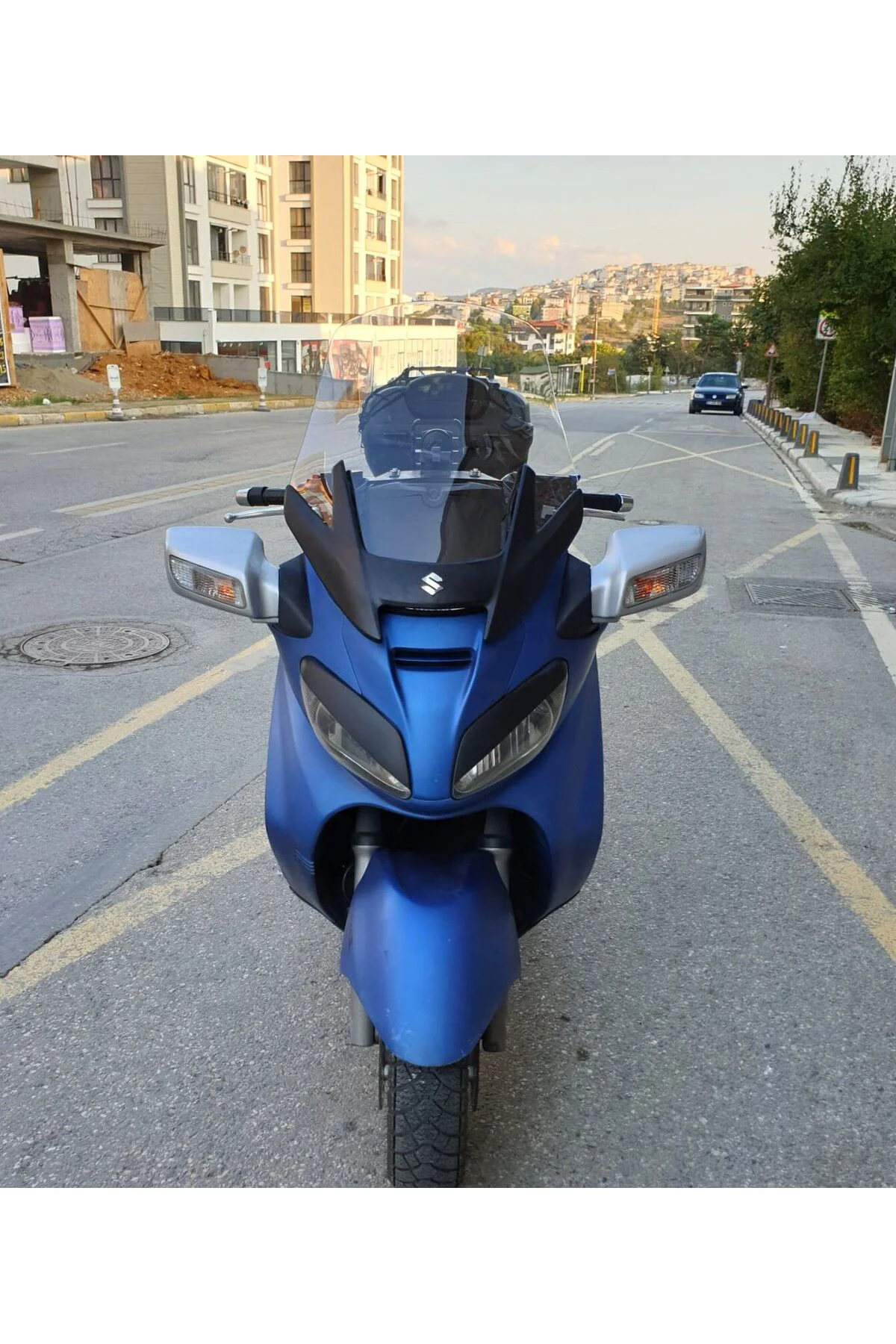 Suzuki Burgman 650 Ön Cam 2005-2008 Model 65cm Şeffaf Renkli 4mm