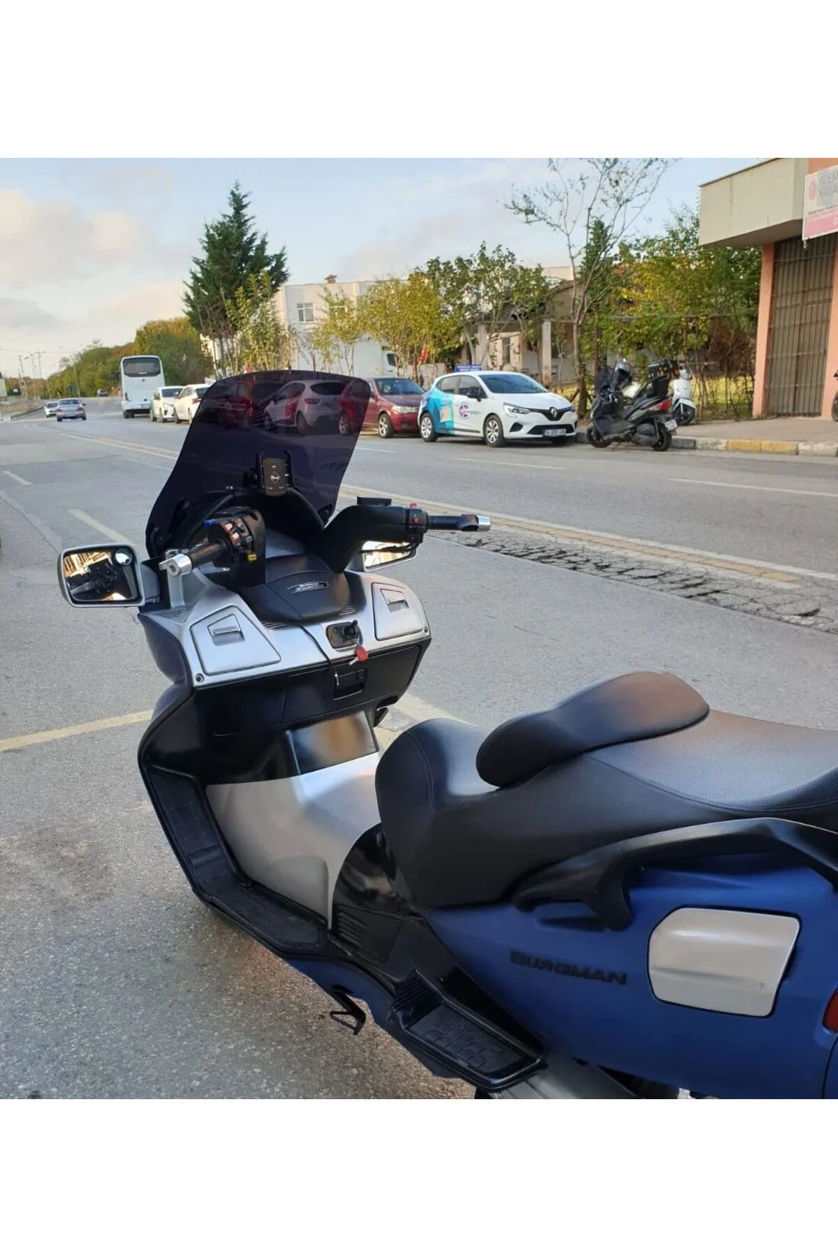 Suzuki Burgman 650 Ön Cam 2005-2008 Model 65cm Siyah Renkli 4mm