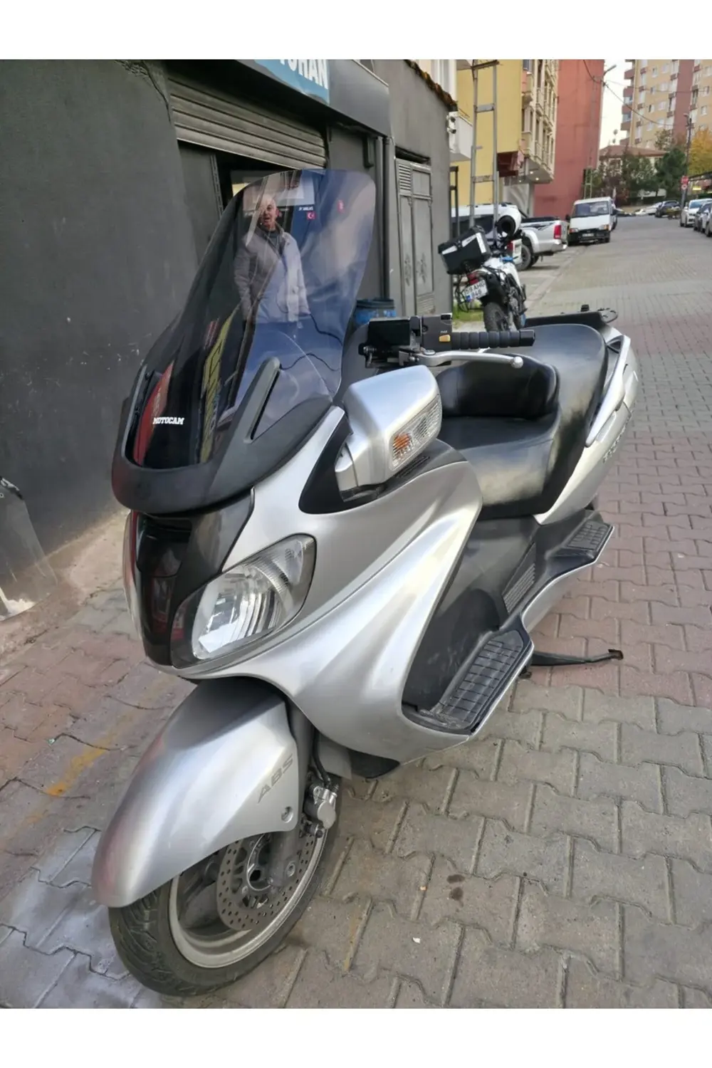 Suzuki Burgman 650 Ön Cam 2001-2004 Model 60cm Füme Renkli 4mm