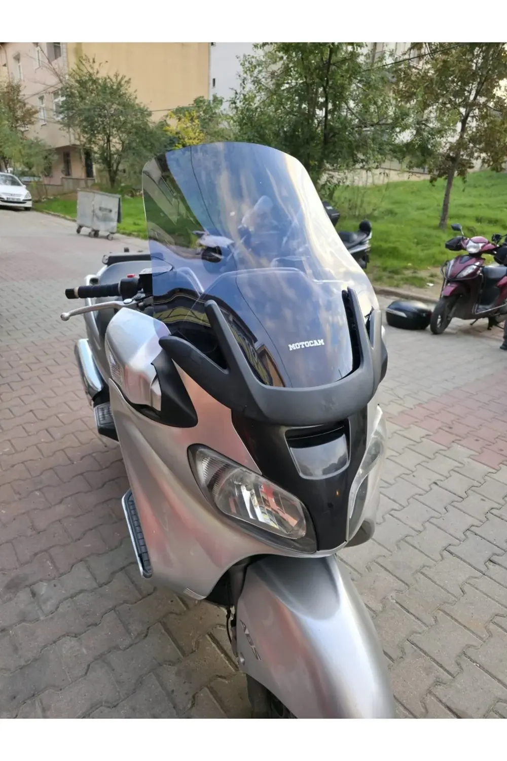 Suzuki Burgman 650 Ön Cam 2001-2004 Model 60cm Füme Renkli 4mm