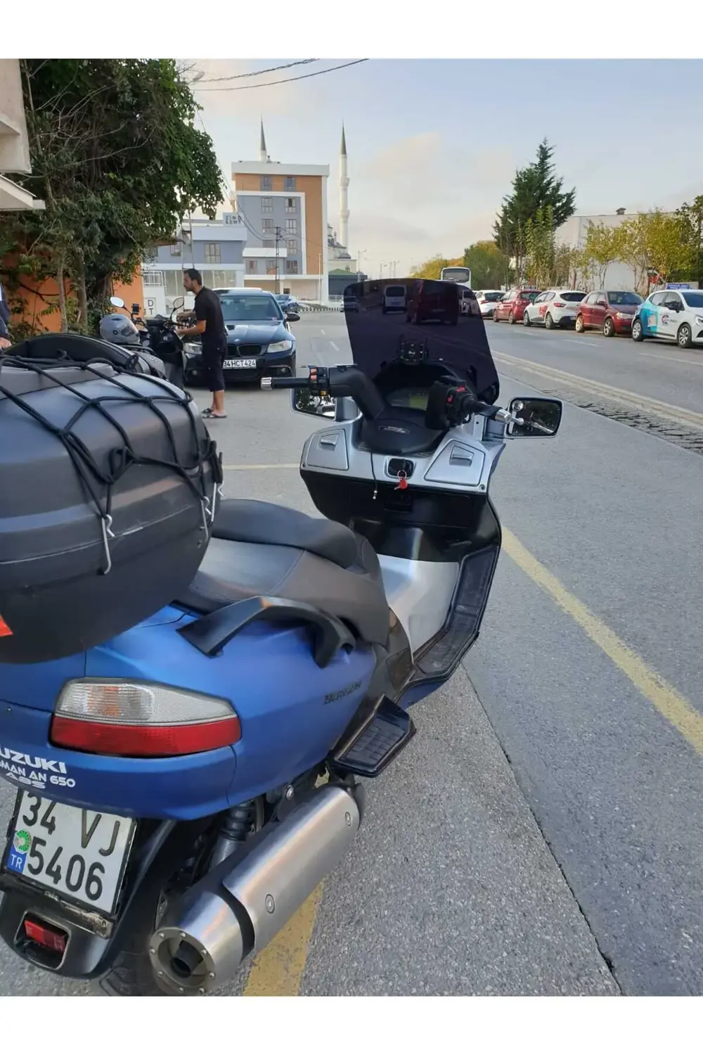 Suzuki Burgman 650 Ön Cam 2005 2018 Model 65cm Siyah Renkli 4mm O