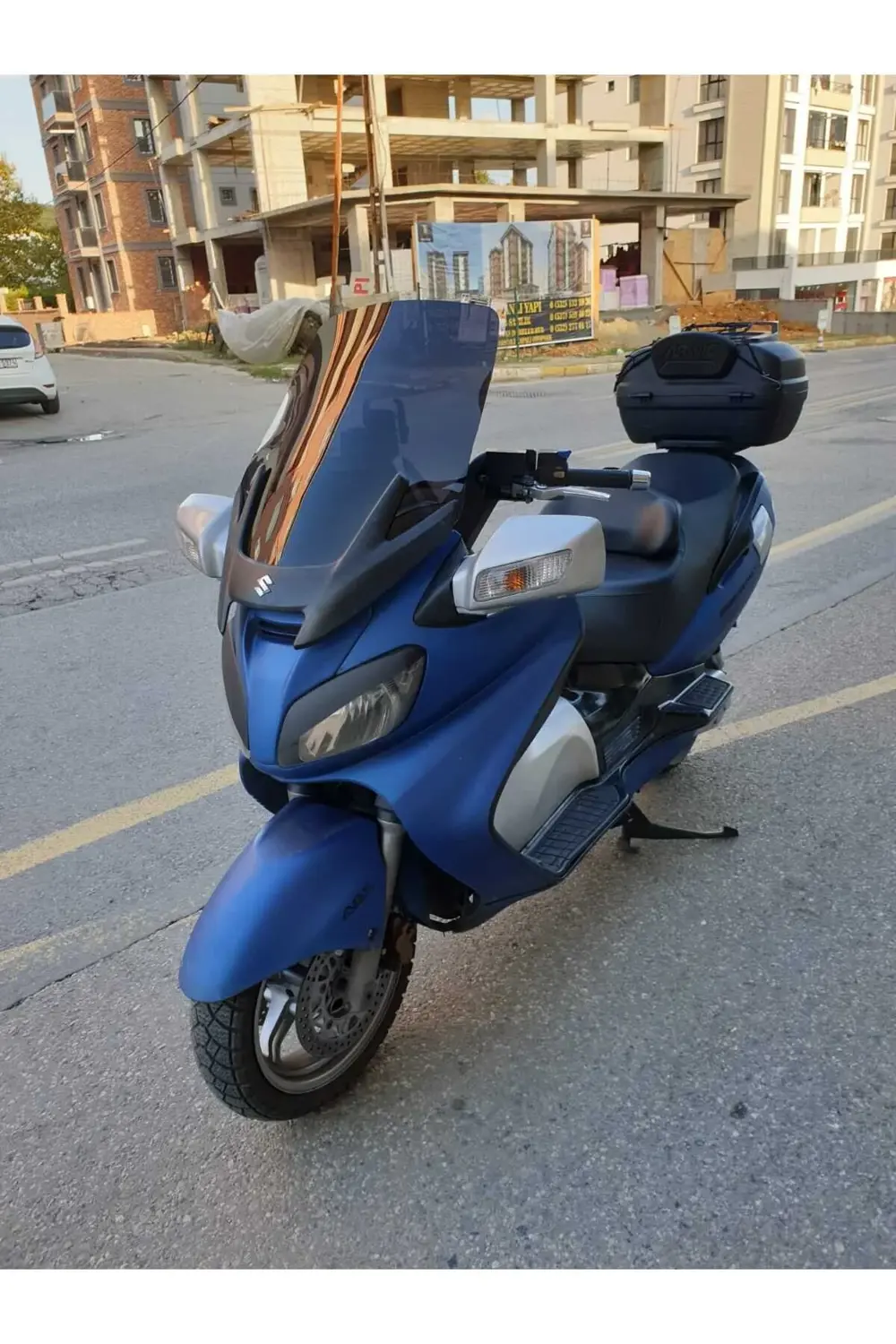 Suzuki Burgman 650 Ön Cam 2005 2018 Model 65cm Siyah Renkli 4mm O
