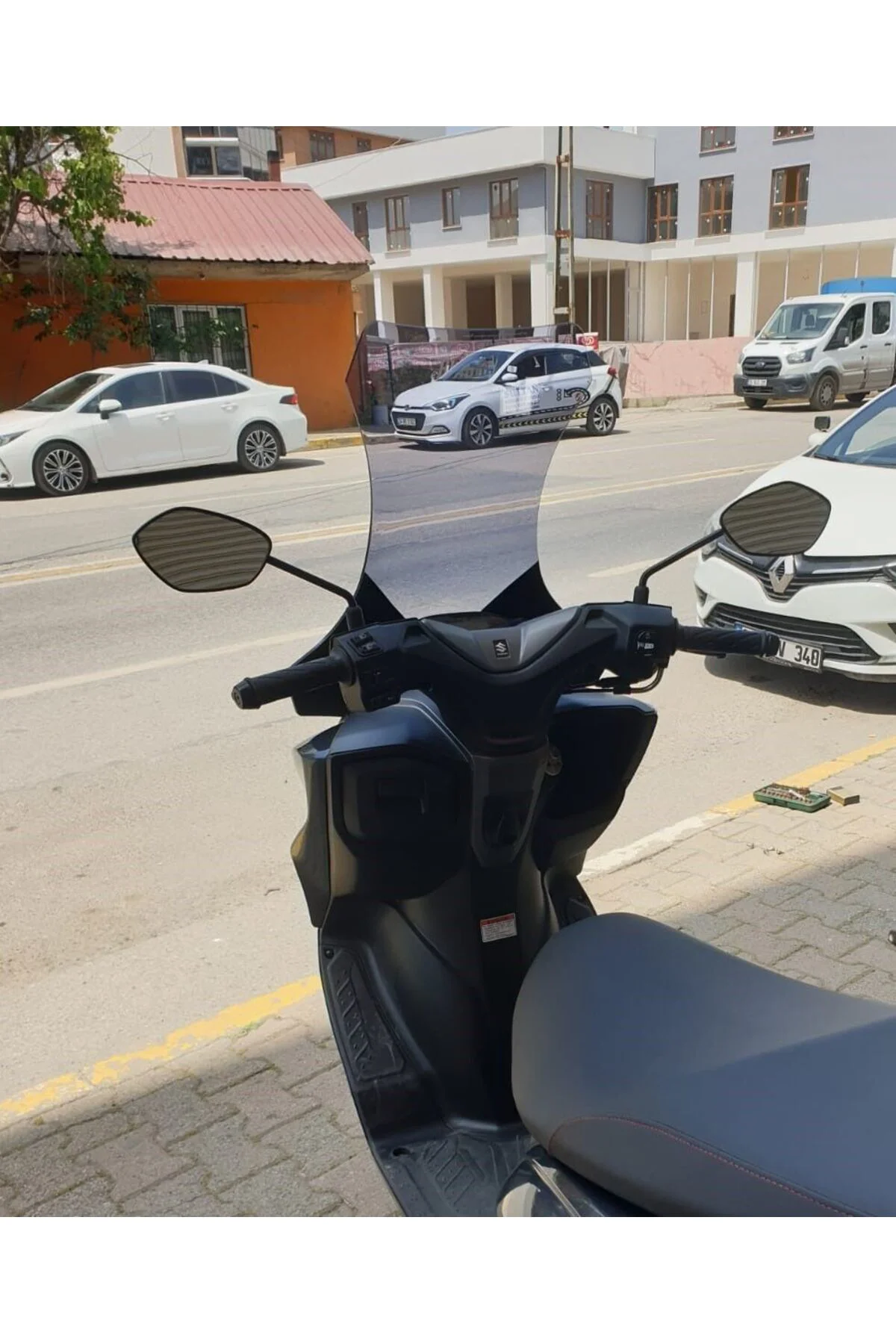 Suzuki Burgman Street EX 125 Ön Cam 2023-2026 Model 62cm Füme Ren