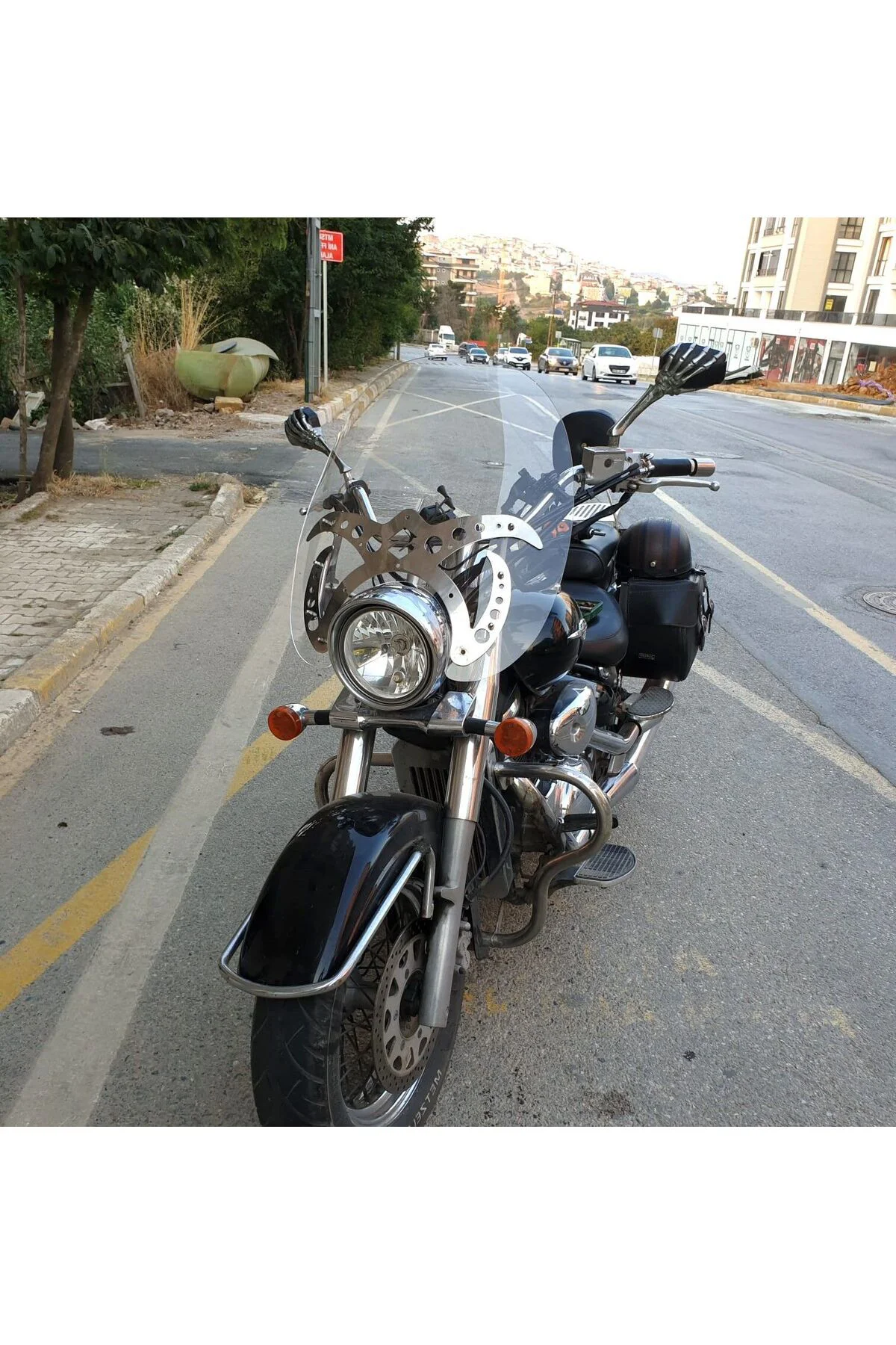 Suzuki C 800 Ön Cam 2004-2016 Model 61cm Şeffaf Renkli 4mm APARATSIZDIR Suzuki C 800 Ön Cam 2004-2016 Model 61cm Şeffaf Renkli 4mm APARATSIZDIR