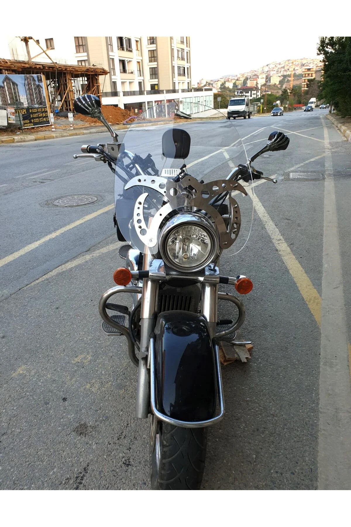 Suzuki C 800 Ön Cam 2004-2016 Model 61cm Şeffaf Renkli 4mm APARATSIZDIR Suzuki C 800 Ön Cam 2004-2016 Model 61cm Şeffaf Renkli 4mm APARATSIZDIR
