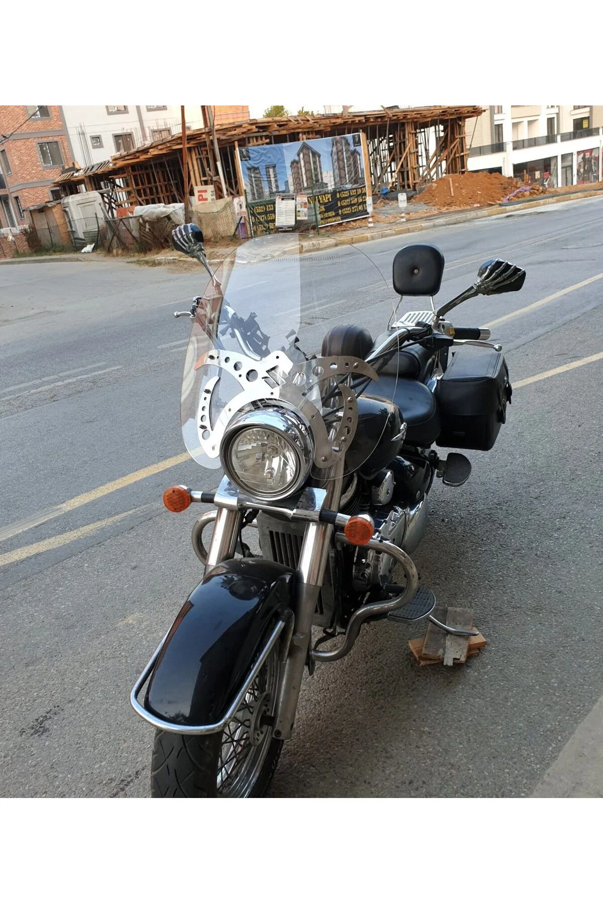 Suzuki C 800 Ön Cam 2004-2016 Model 61cm Şeffaf Renkli 4mm APARATSIZDIR Suzuki C 800 Ön Cam 2004-2016 Model 61cm Şeffaf Renkli 4mm APARATSIZDIR
