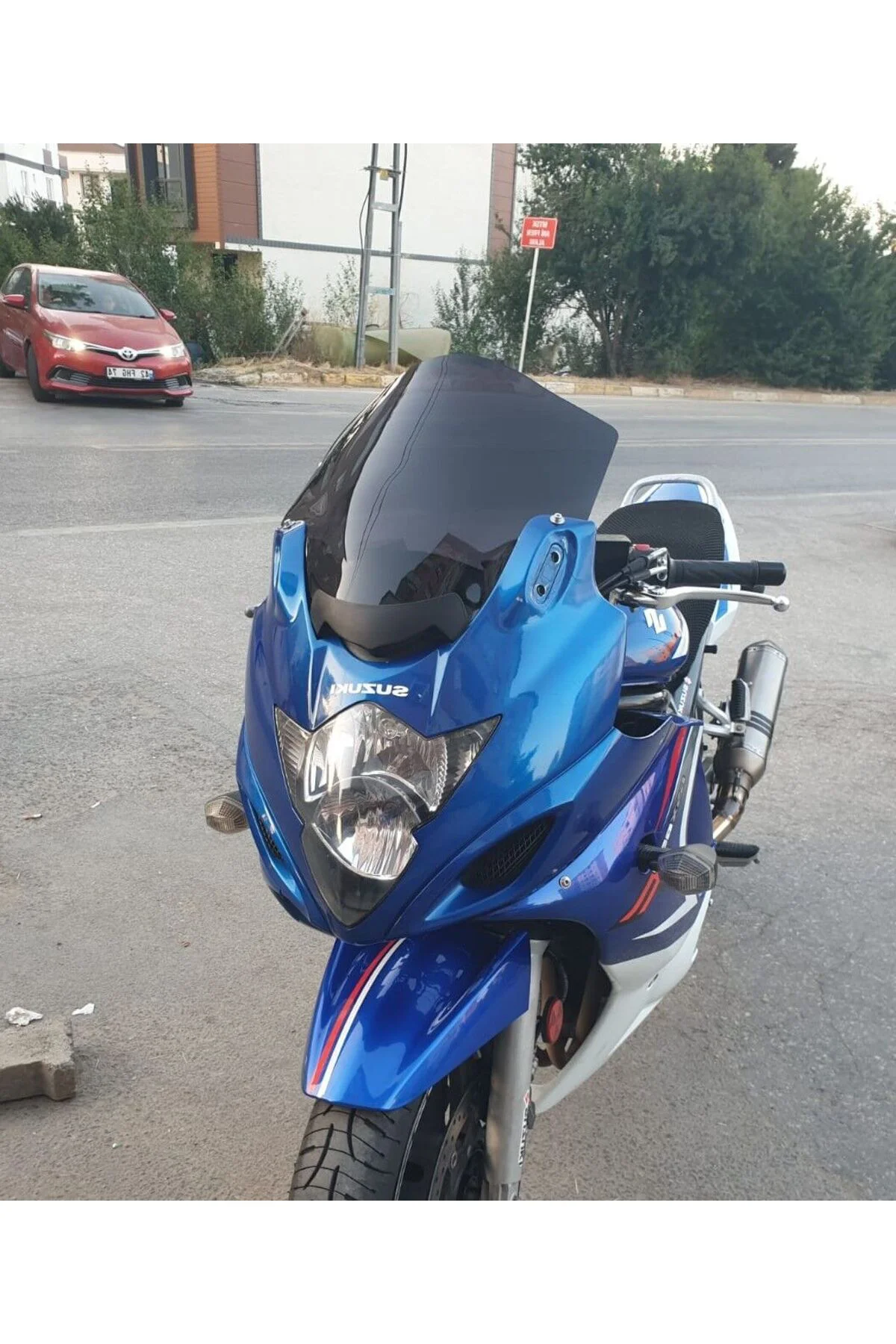 Suzuki GSX 650 F Ön Cam 2008-2012 Model 40cm Siyah Renkli