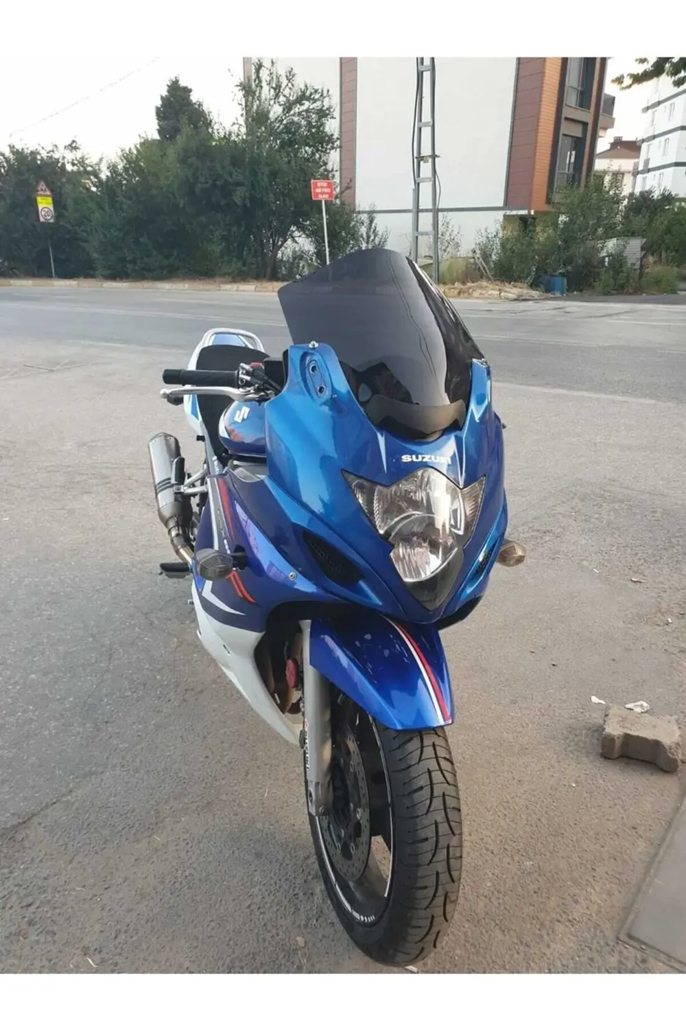 Suzuki GSX 650 F Ön Cam 2008-2012 Model 40cm Siyah Renkli