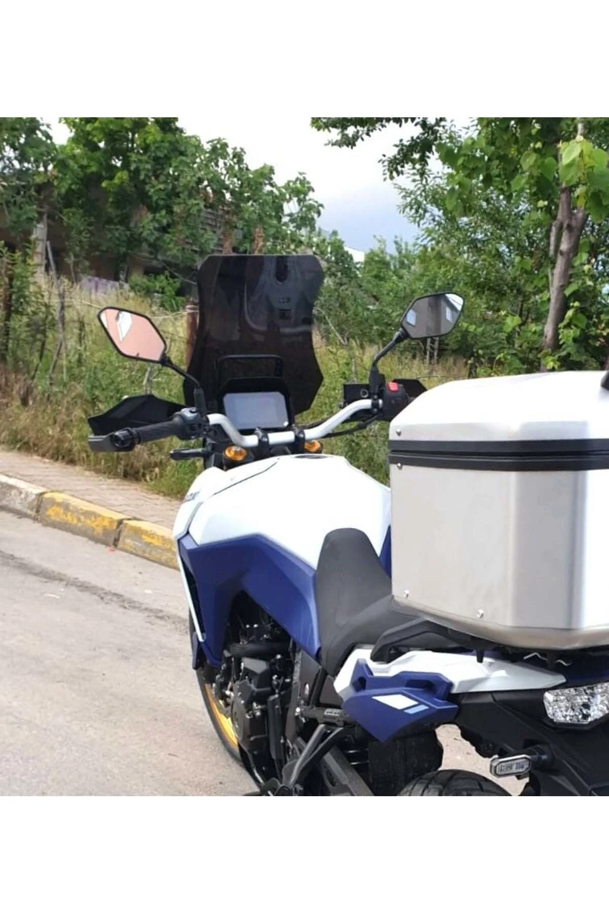 Suzuki V-strom 800 DE Ön Cam 2023-2026 Model 50cm Siyah Renkli 4mm