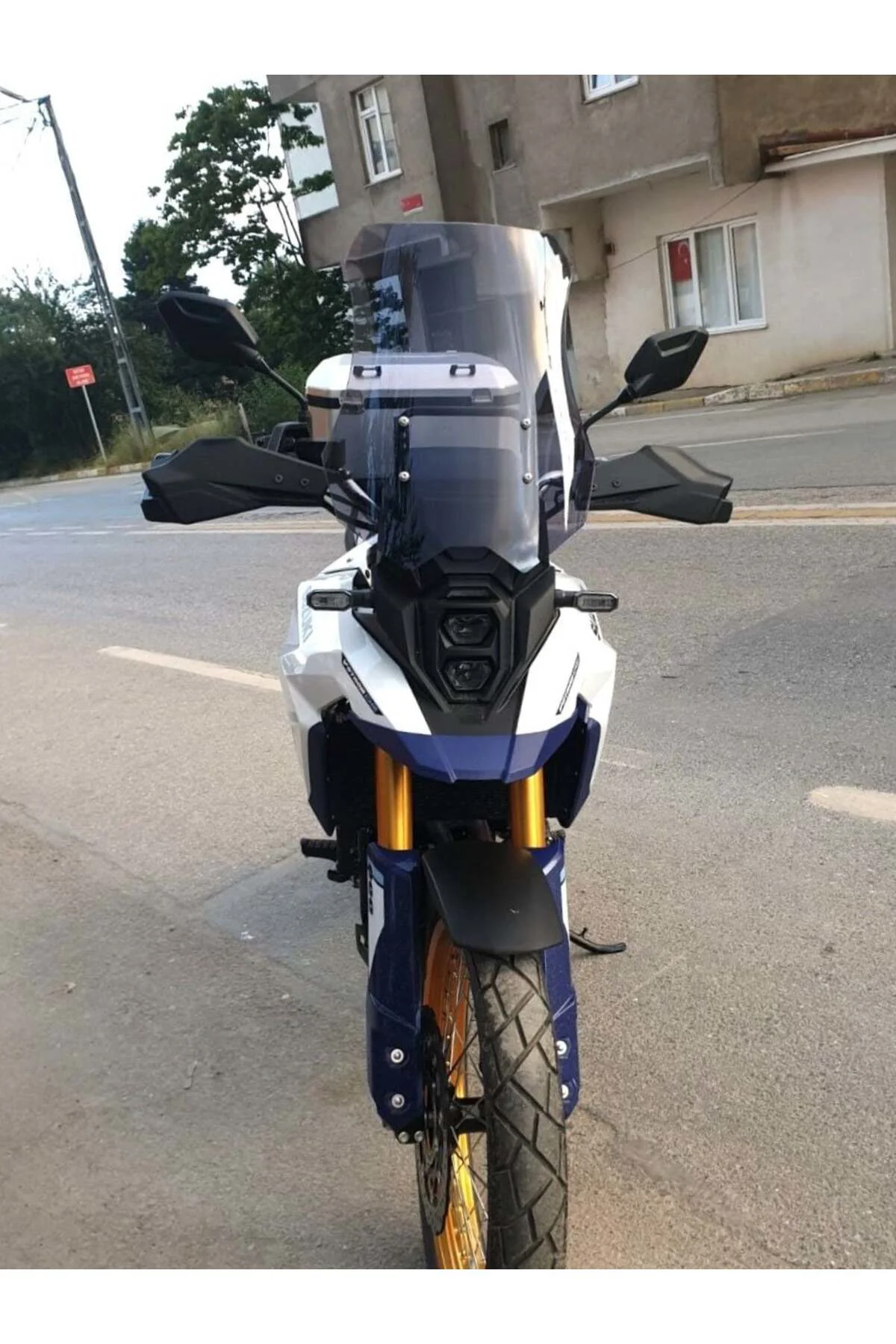 Suzuki V-strom 800 DE Ön Cam 2023-2026 Model 50cm Füme Renkli 4mm