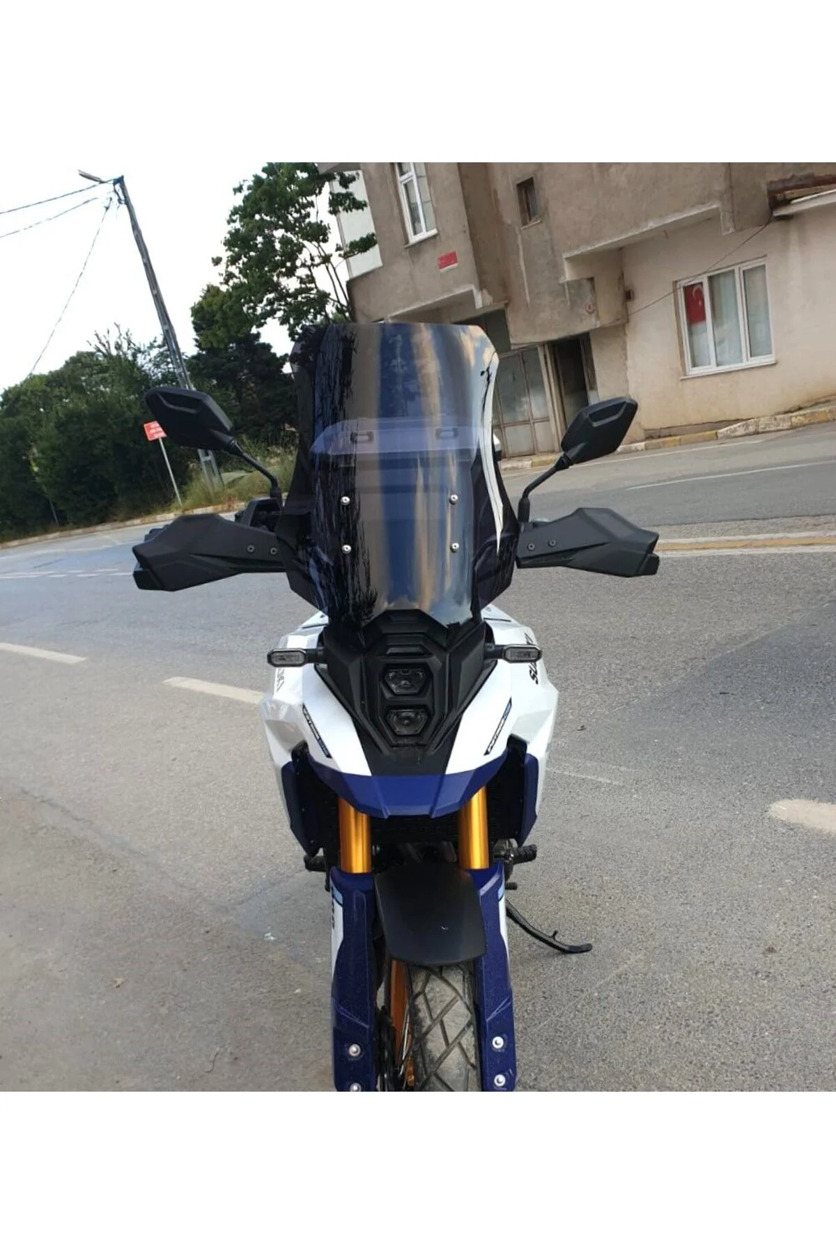 Suzuki V-strom 800 DE Ön Cam 2023-2026 Model 50cm Siyah Renkli 4mm