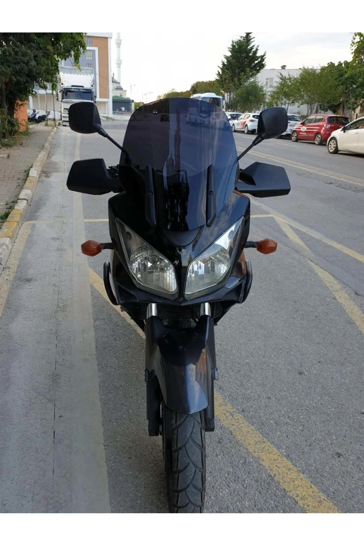 Suzuki V-strom DL 1000 Ön Cam 2004-2010 Model 45cm Siyah Renkli 4