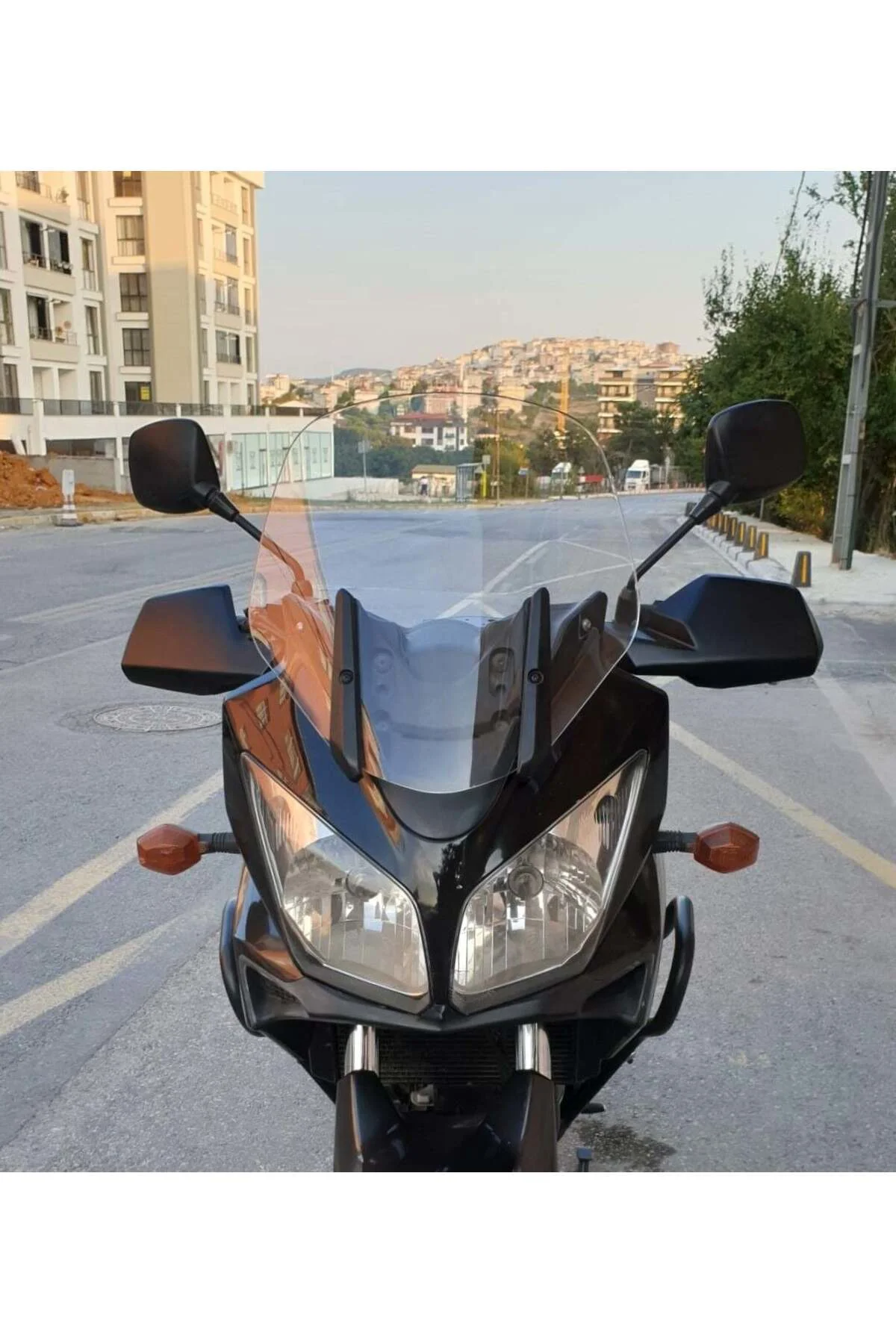 Suzuki V-strom DL 1000 Ön Cam 2004-2010 Model 45cm Şeffaf Renkli 