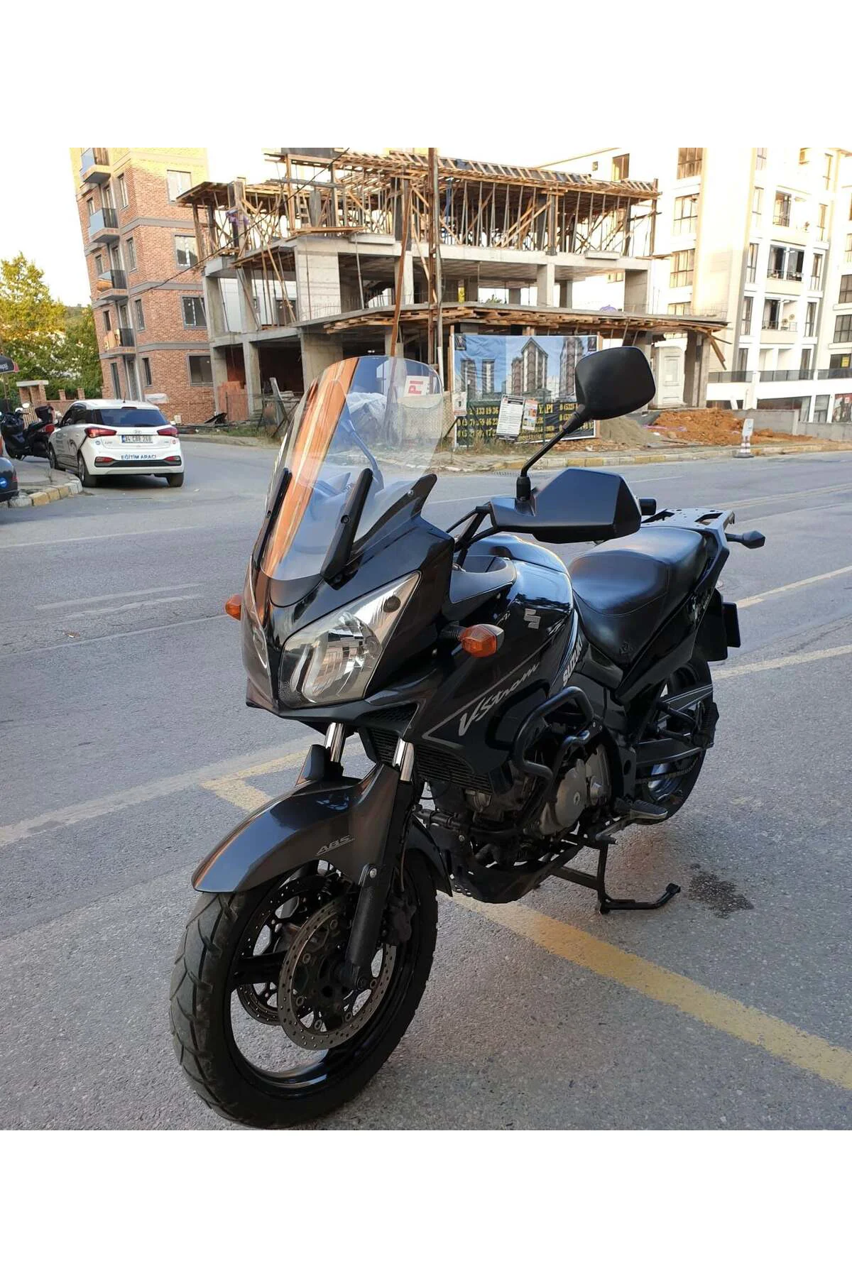 Suzuki V-strom DL 1000 Ön Cam 2004-2010 Model 45cm Şeffaf Renkli 