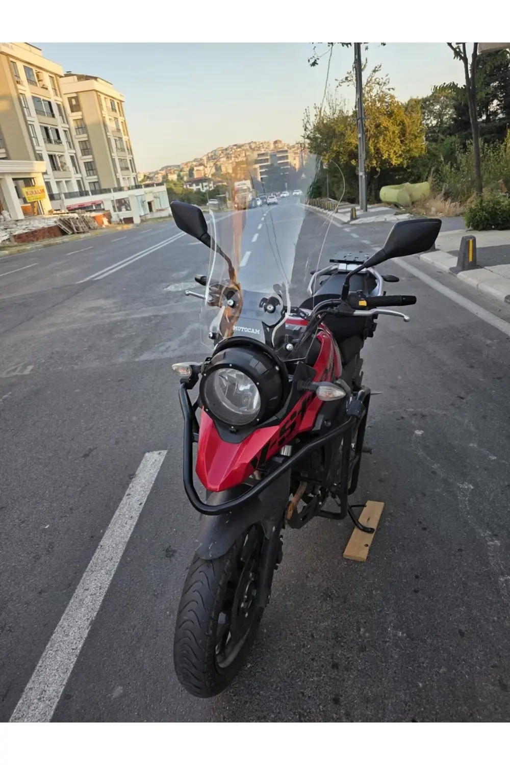 Suzuki V-Strom DL 250 Ön Cam 2017-2020 Model 51cm Şeffaf Renkli 4