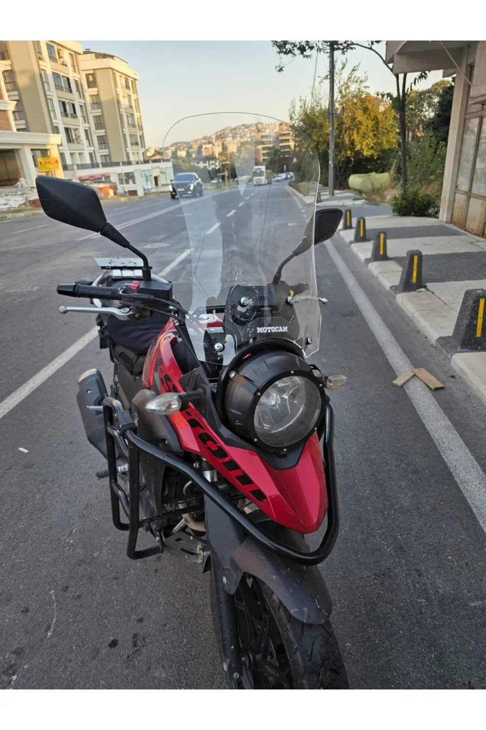 Suzuki V-Strom DL 250 Ön Cam 2017-2020 Model 51cm Şeffaf Renkli 4