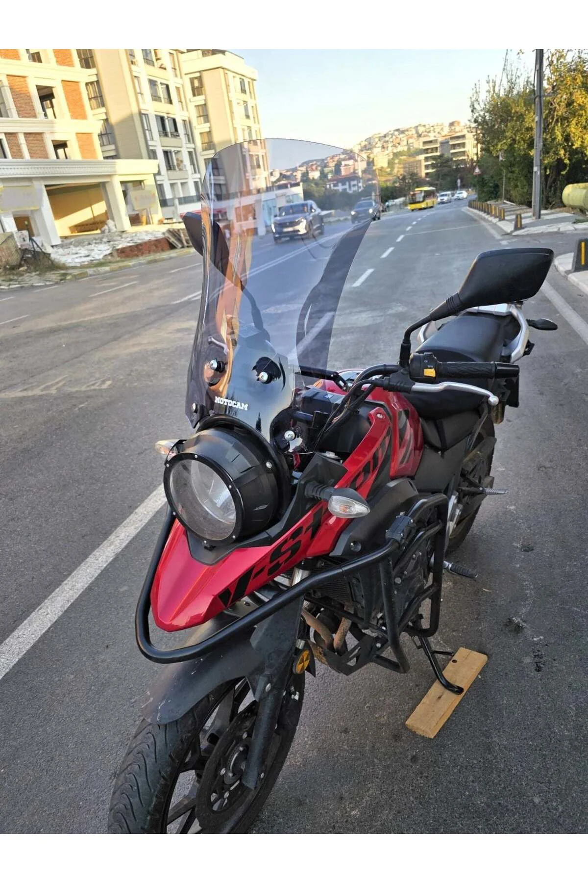 Suzuki V-Strom DL 250 Ön Cam 2017-2020 Model 51cm Füme Renkli 4mm