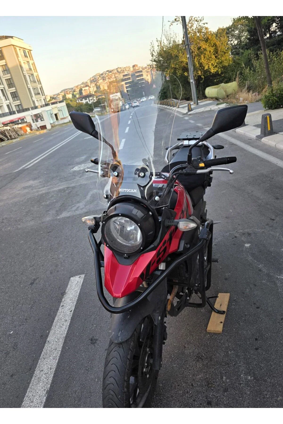 Suzuki V-Strom DL 250 Ön Cam 2017-2020 Model 51cm Şeffaf Renkli 4