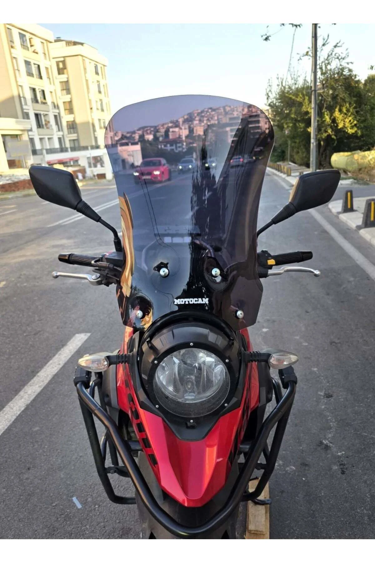 Suzuki V-Strom DL 250 Ön Cam 2017-2020 Model 51cm Siyah Renkli 4m
