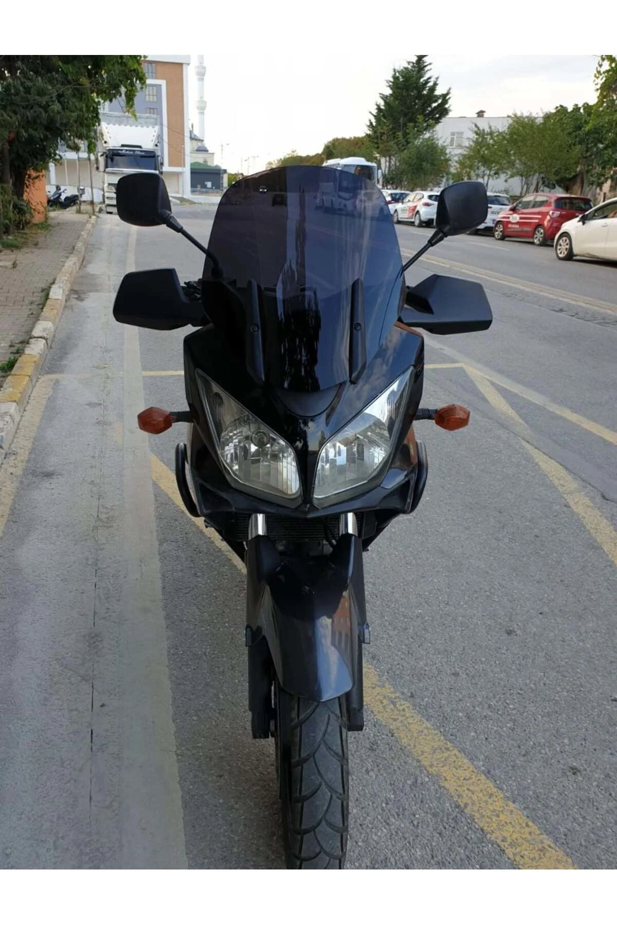 Suzuki V-Strom DL 650 Ön Cam 2004-2010 Model 45cm Siyah Renkli 4m