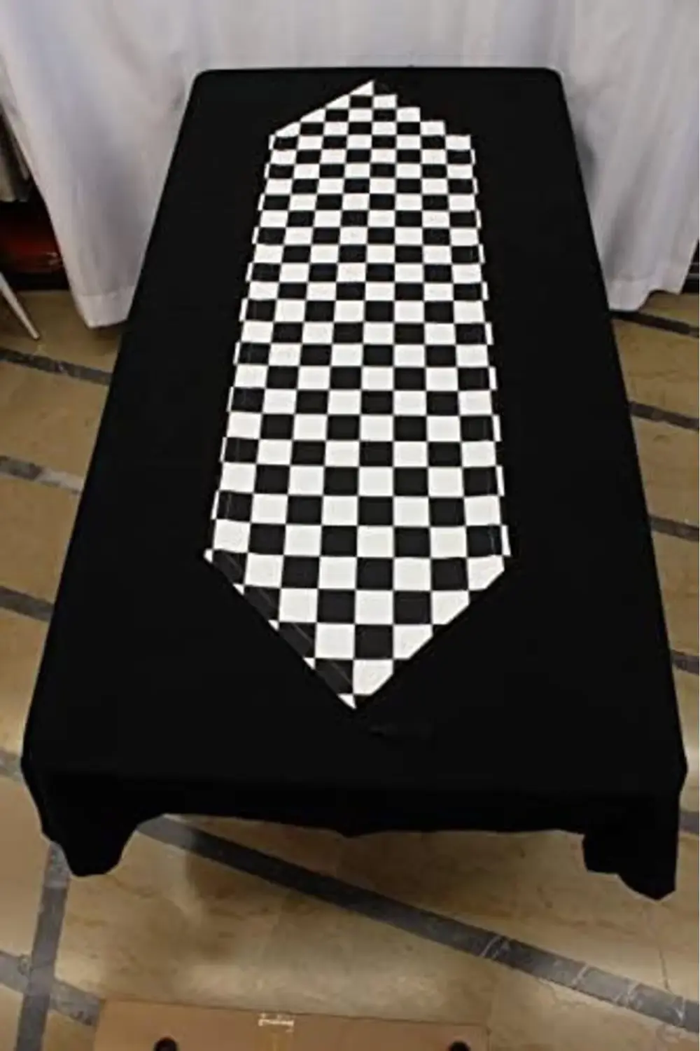 svngsphereshop Beyaz Büyük Kare Desenli Dijital Baskılı Runner Am