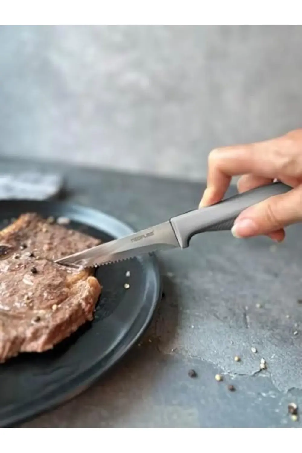 svngsphereshop Fika Tırtıklı Steak Bıçağı,11 Cm Gri D-NEOGEK011 s
