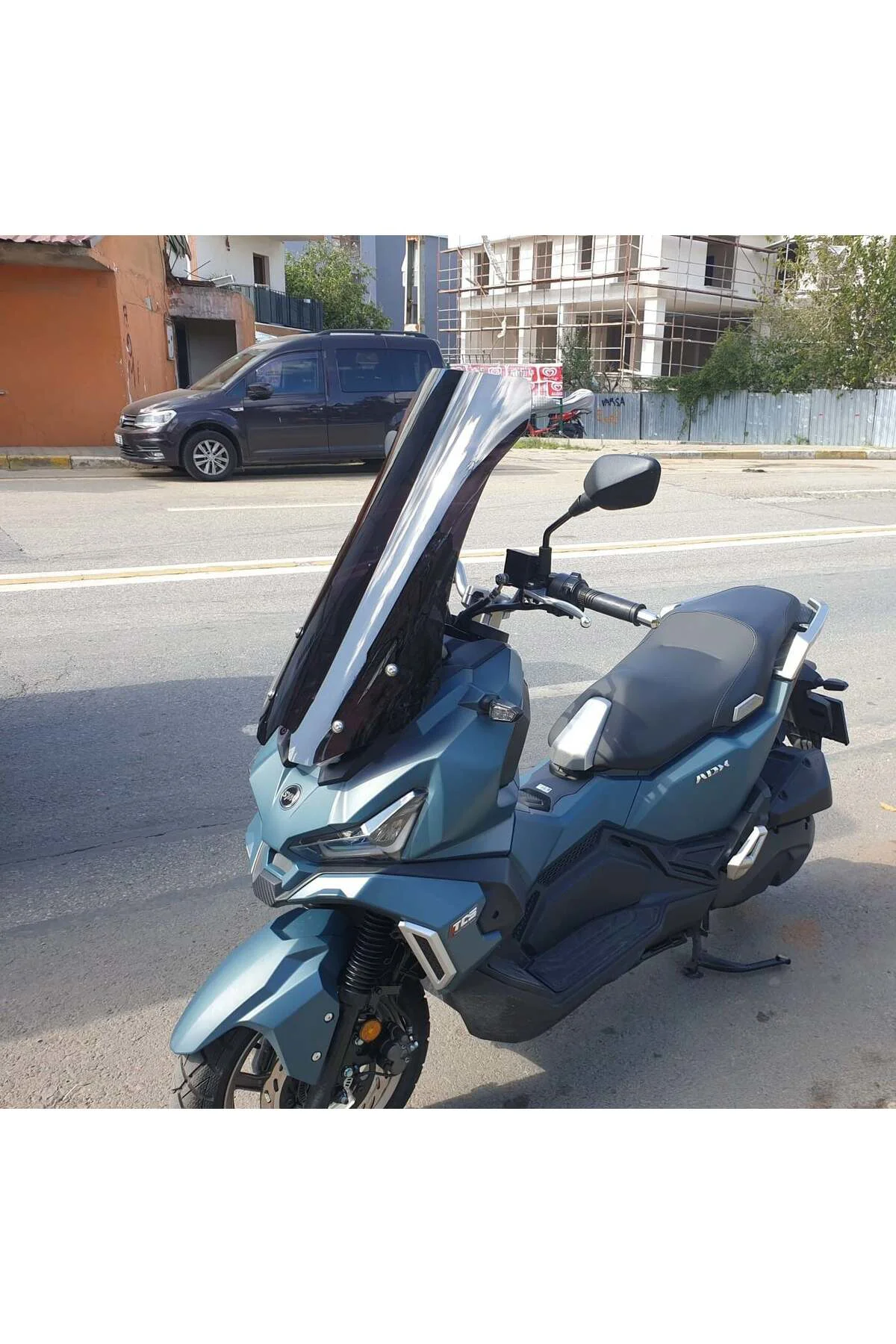 SYM Adx 125 Ön Cam 2023-2026 Model 62cm Siyah Renkli 4mm UZUN