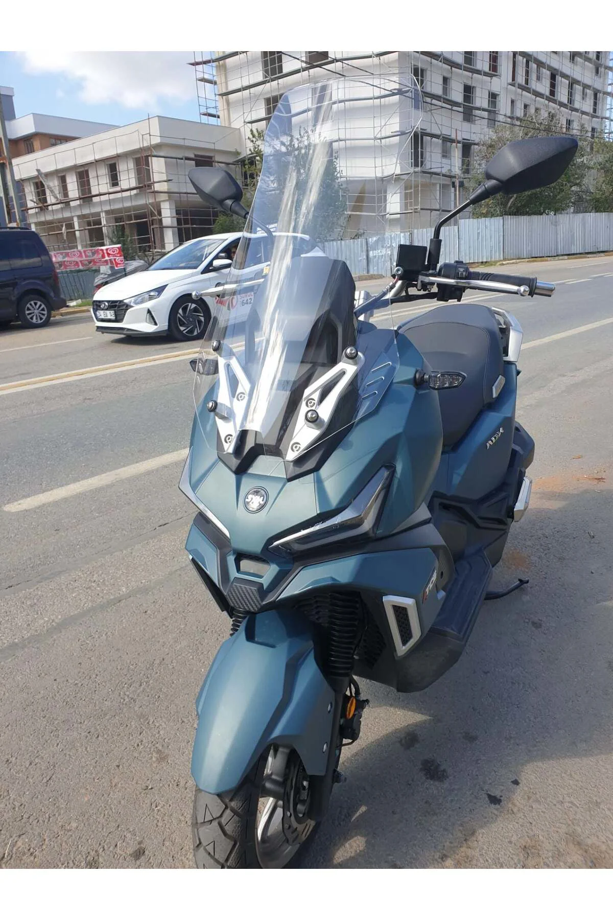 SYM Adx 125 Ön Cam 2023-2026 Model 62cm Şeffaf Renkli 4mm